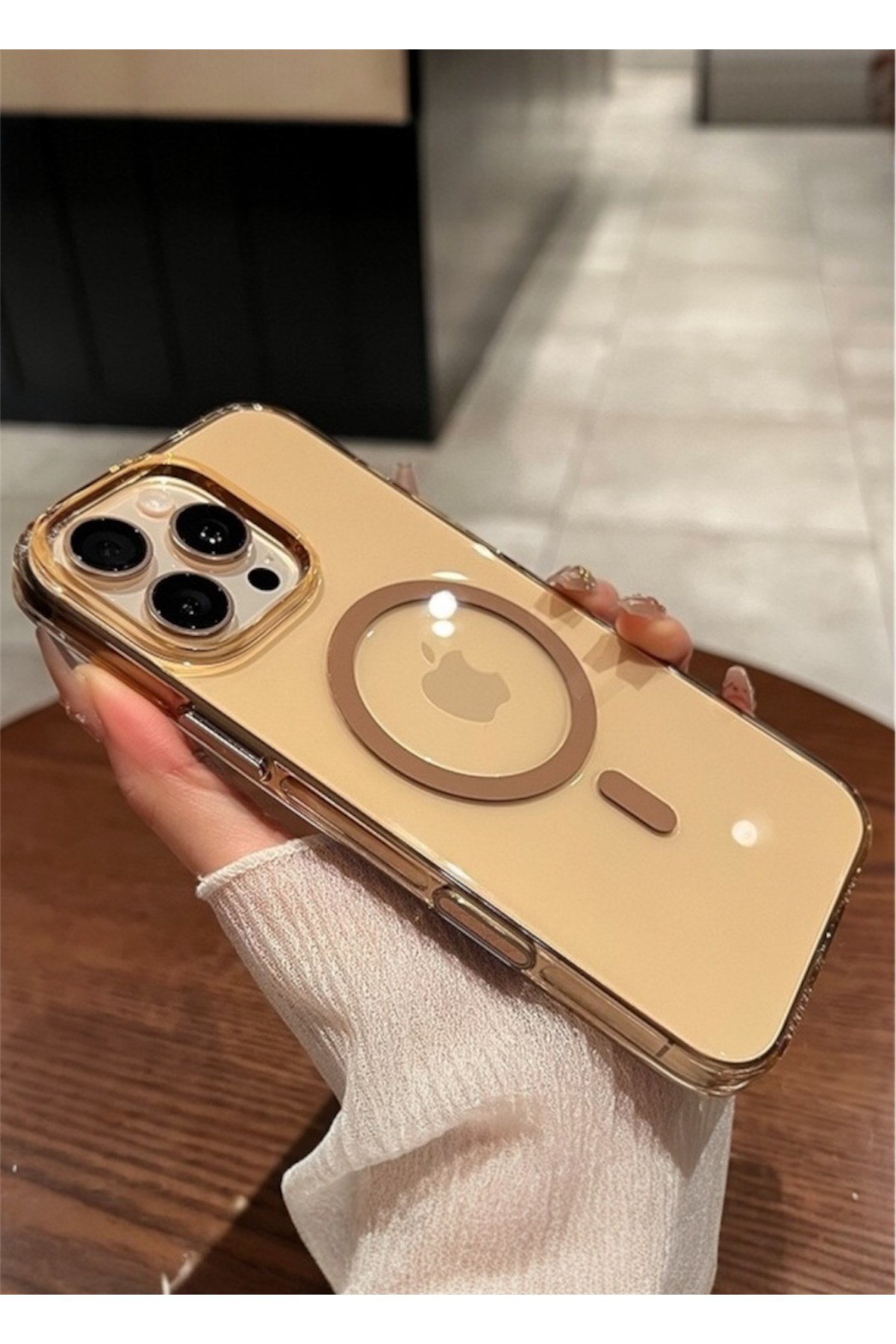 Iphone 16 ProMax Uyumlu MagSafe, Çöl Şeffaf Mika Kılıf, Kamera Korumalı, Metal Tuş Premium Seri