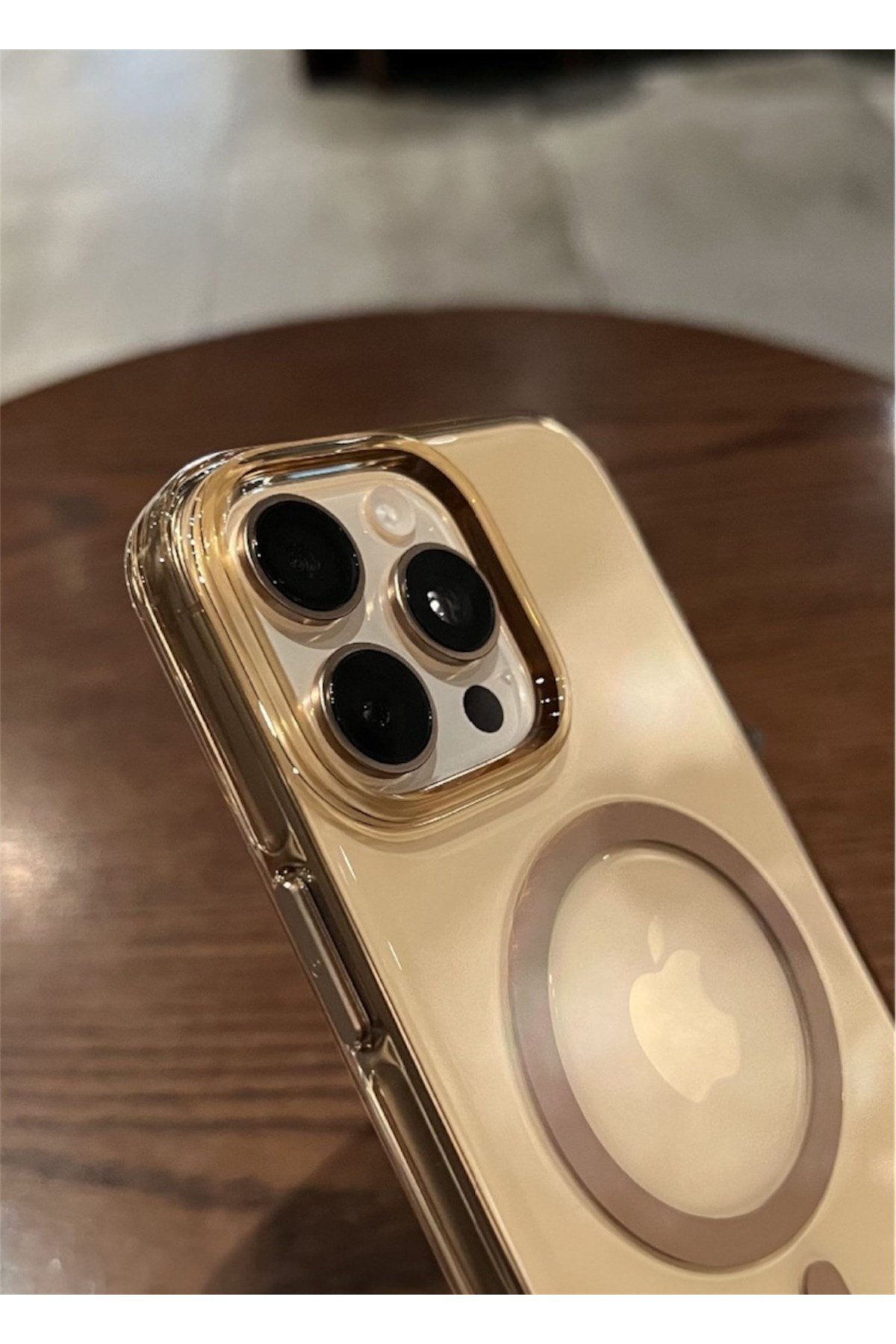 Iphone 16 ProMax Uyumlu MagSafe, Çöl Şeffaf Mika Kılıf, Kamera Korumalı, Metal Tuş Premium Seri