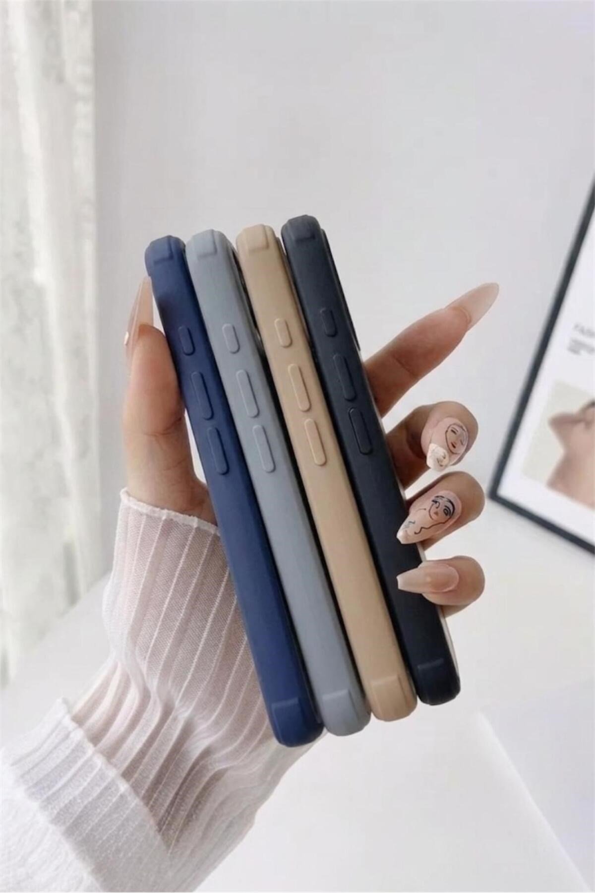 iPhone 17 Dokulu Kamera Korumalı Trend Silikon Köşeli Darbe Koruma Kılıf