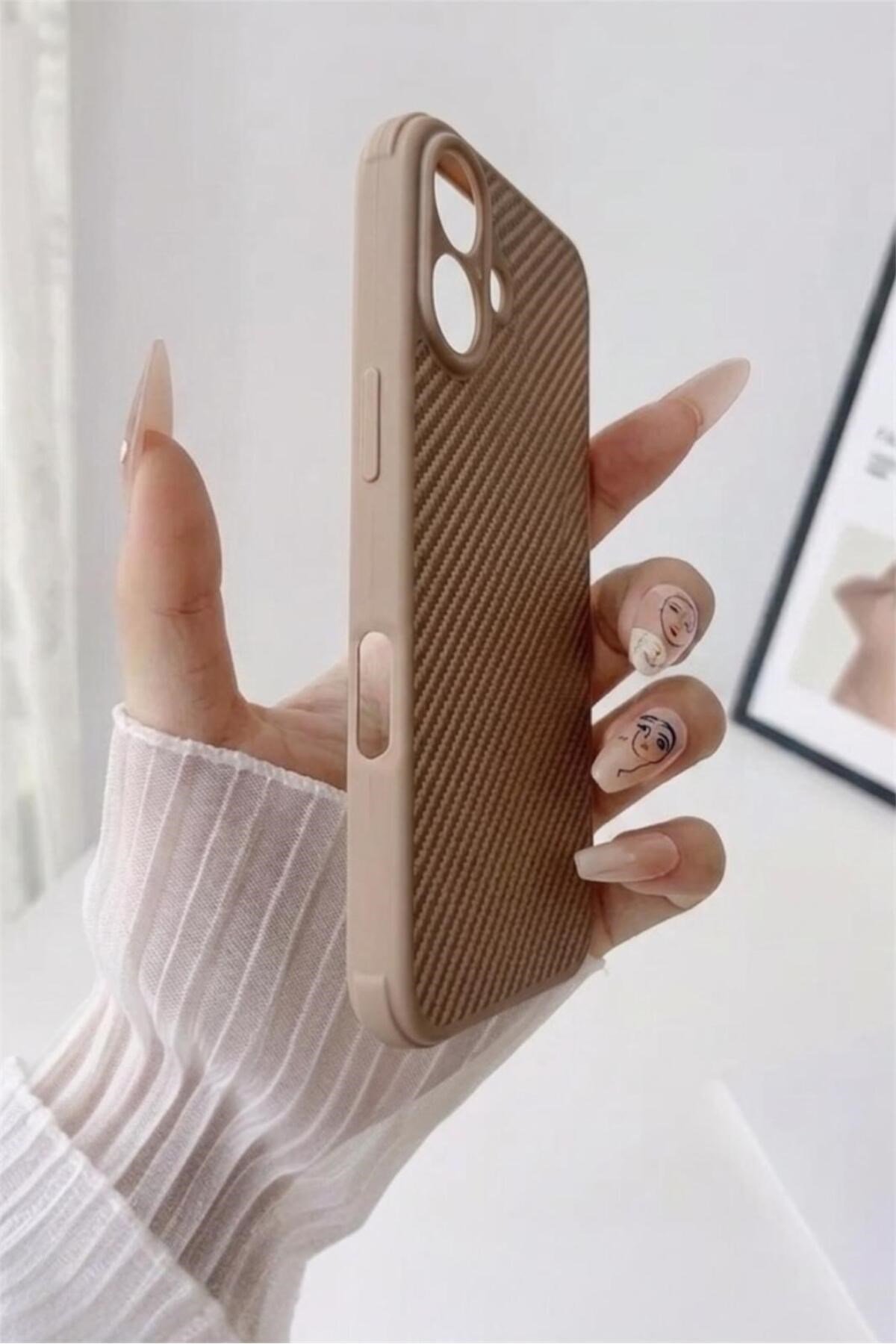iPhone 17 Dokulu Kamera Korumalı Trend Silikon Köşeli Darbe Koruma Kılıf