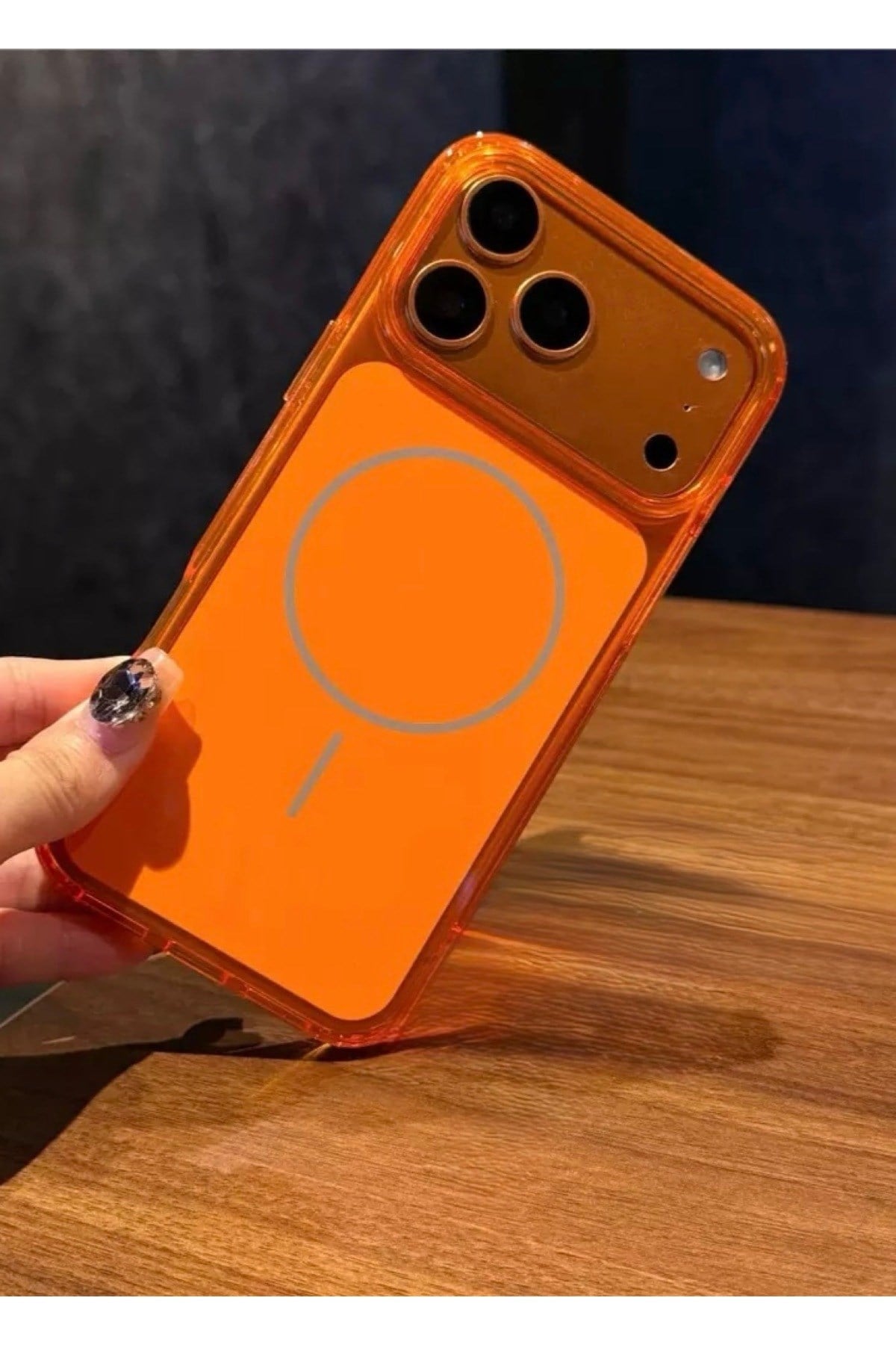 iPhone 17 Pro Max Uyumlu Turuncu Renk MagSafeli Koruyucu Telefon Kılıfı