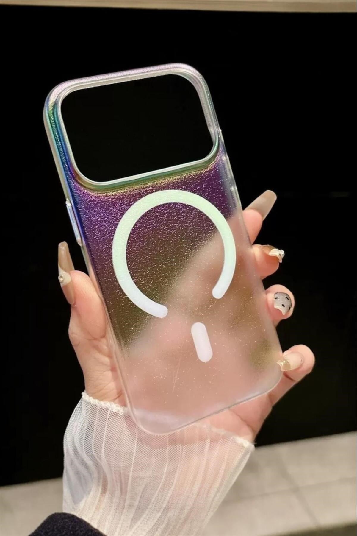 Iphone 17 Pro Uyumlu Lazer Işıltılı MagSafeli, Simli, Metal Tuşlu, Holografik Renk Geçişli Kılıf