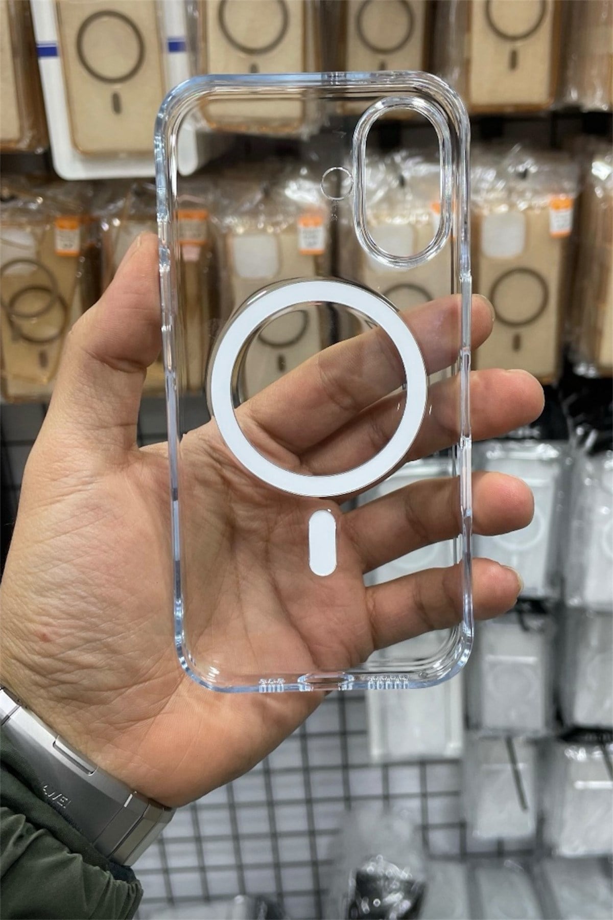 Iphone 17 Uyumlu MagSafe, Şeffaf Sararmaz Mika Kılıf, Kamera Korumalı, Metal Tuş Premium Seri