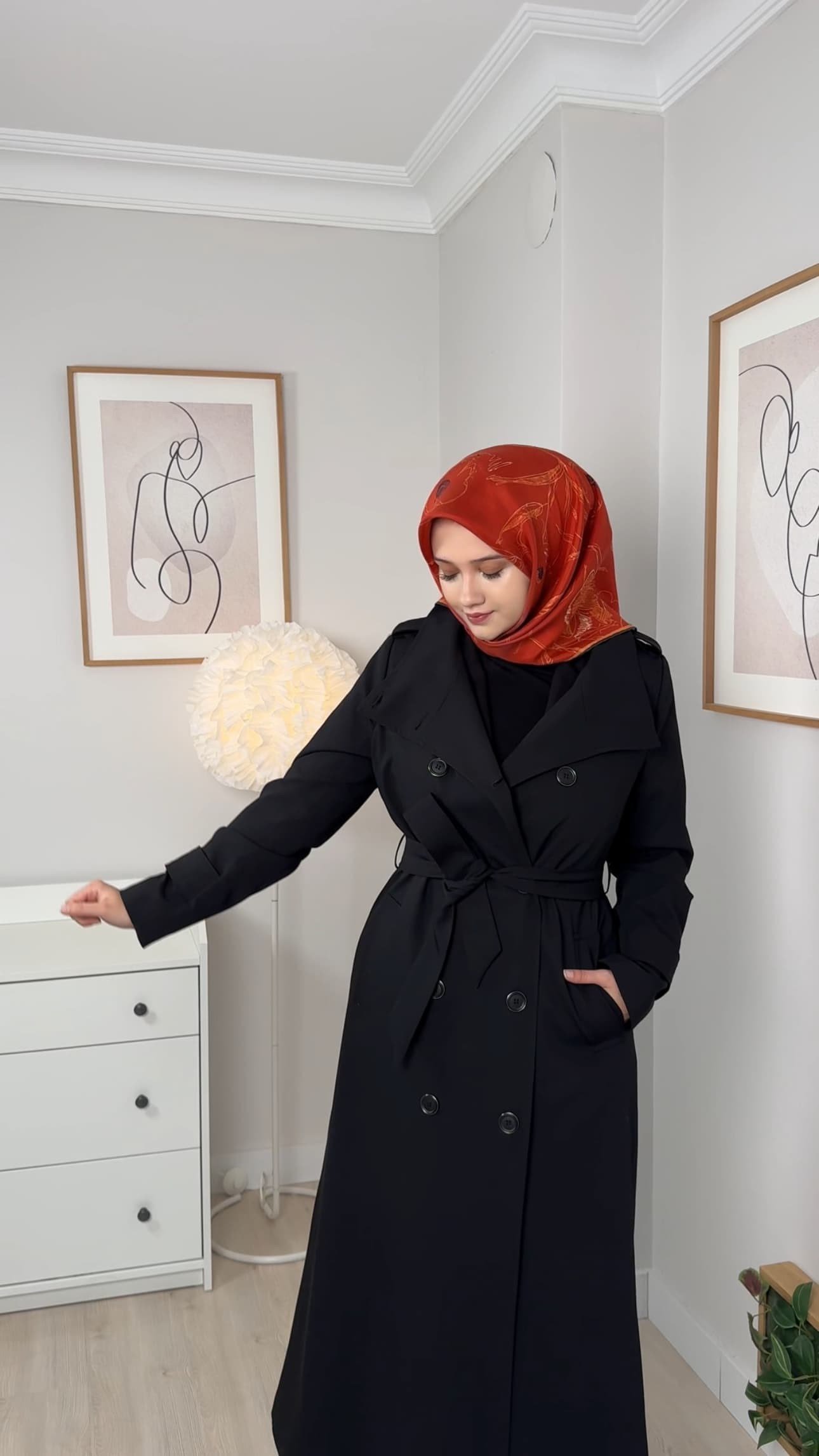 Zerafet Siyah Trençkot