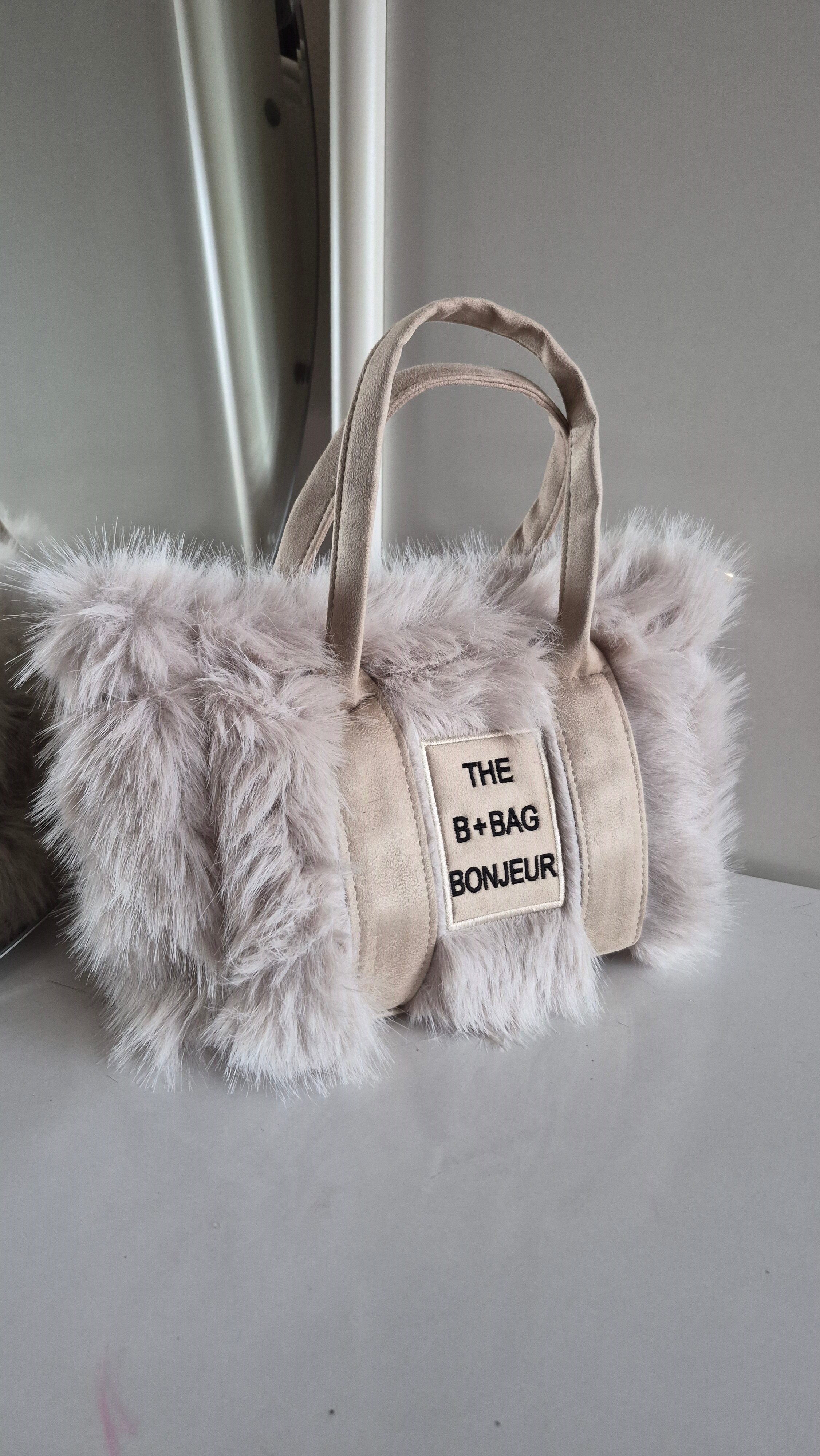 Krem Tüylü Teddy Kol ve El Çantası - Furry Bag