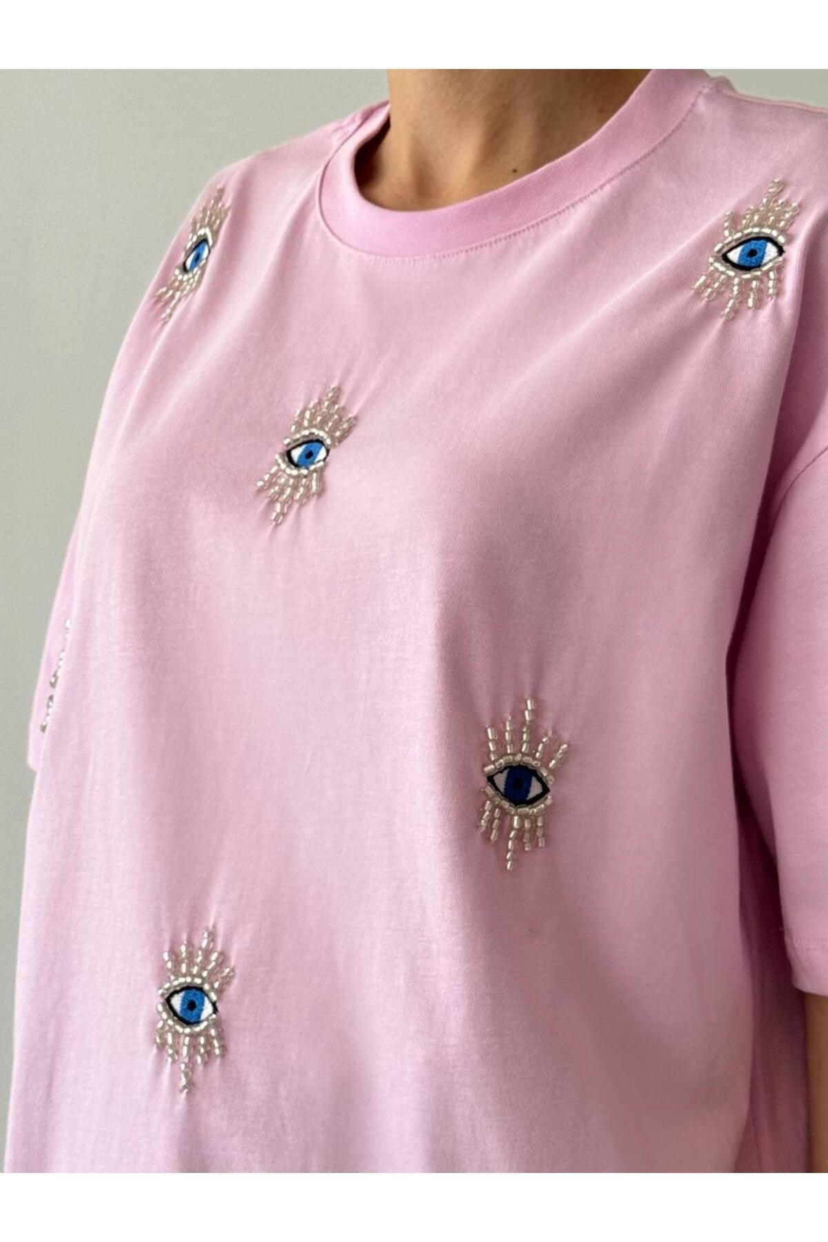 Kadın Göz Motifli Tshirt