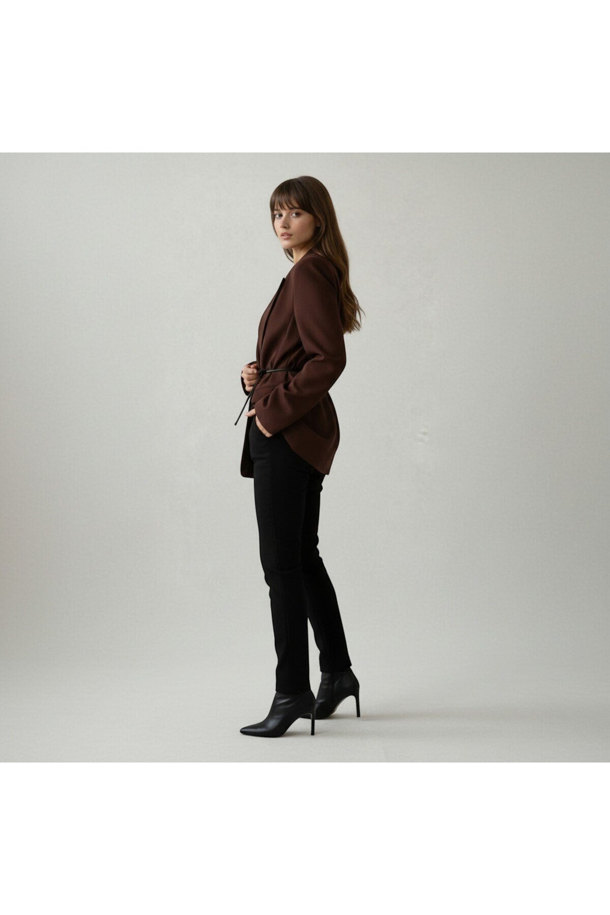 Kadın Kemer Detaylı Astarlı Blazer Ceket