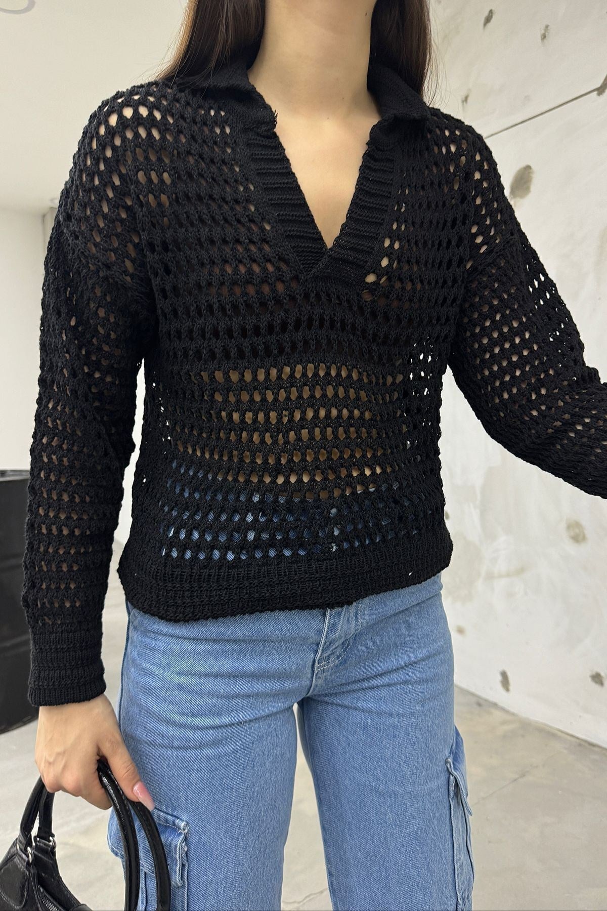 Kadın Siyah Polo Yaka Ajurlu Triko Bluz