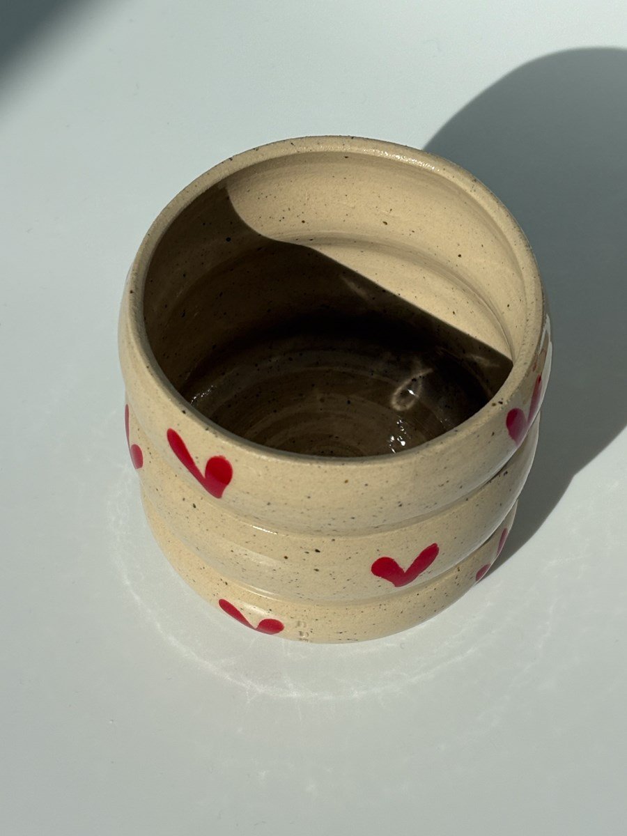 Ribbed Specled Love Mug