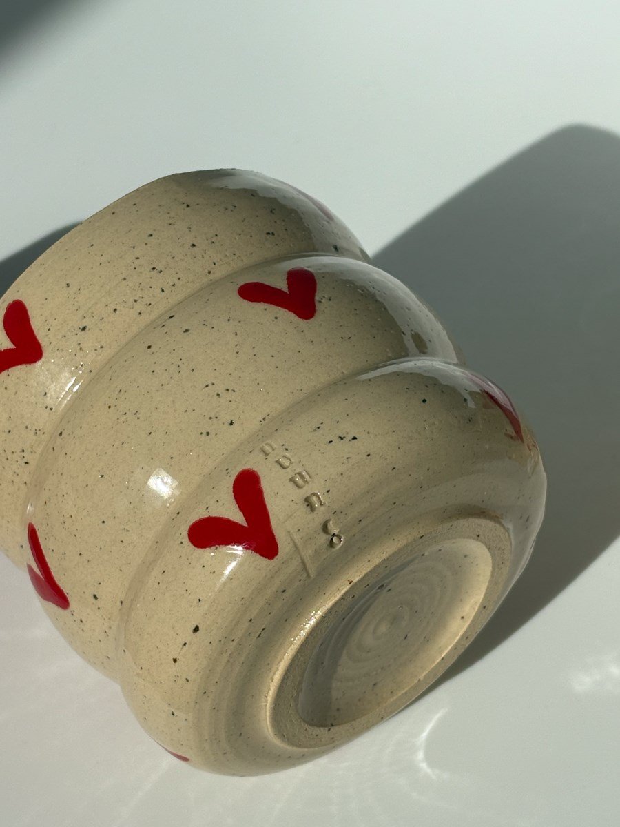 Ribbed Specled Love Mug