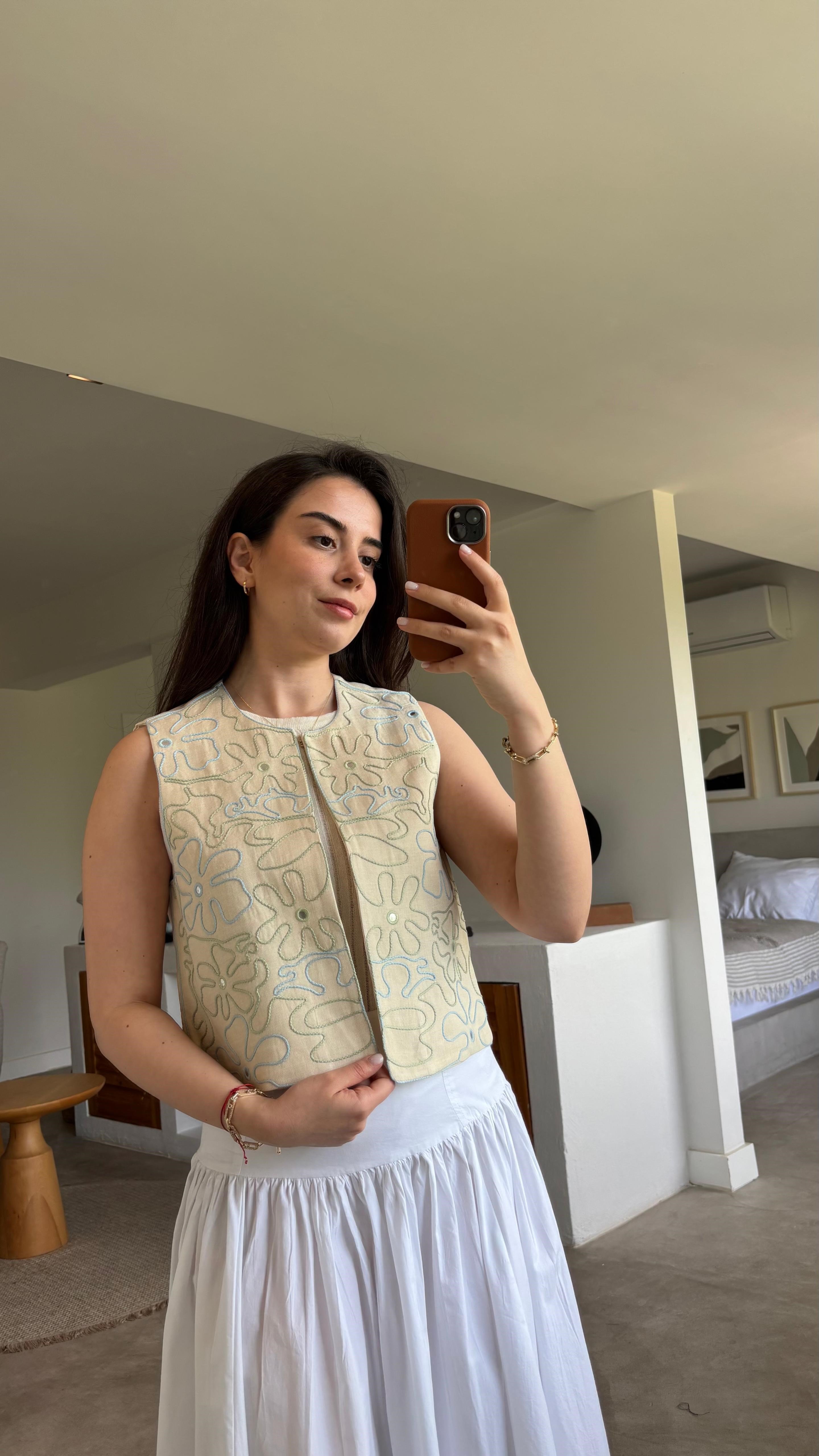 NAKIŞ DETAYLI YELEK