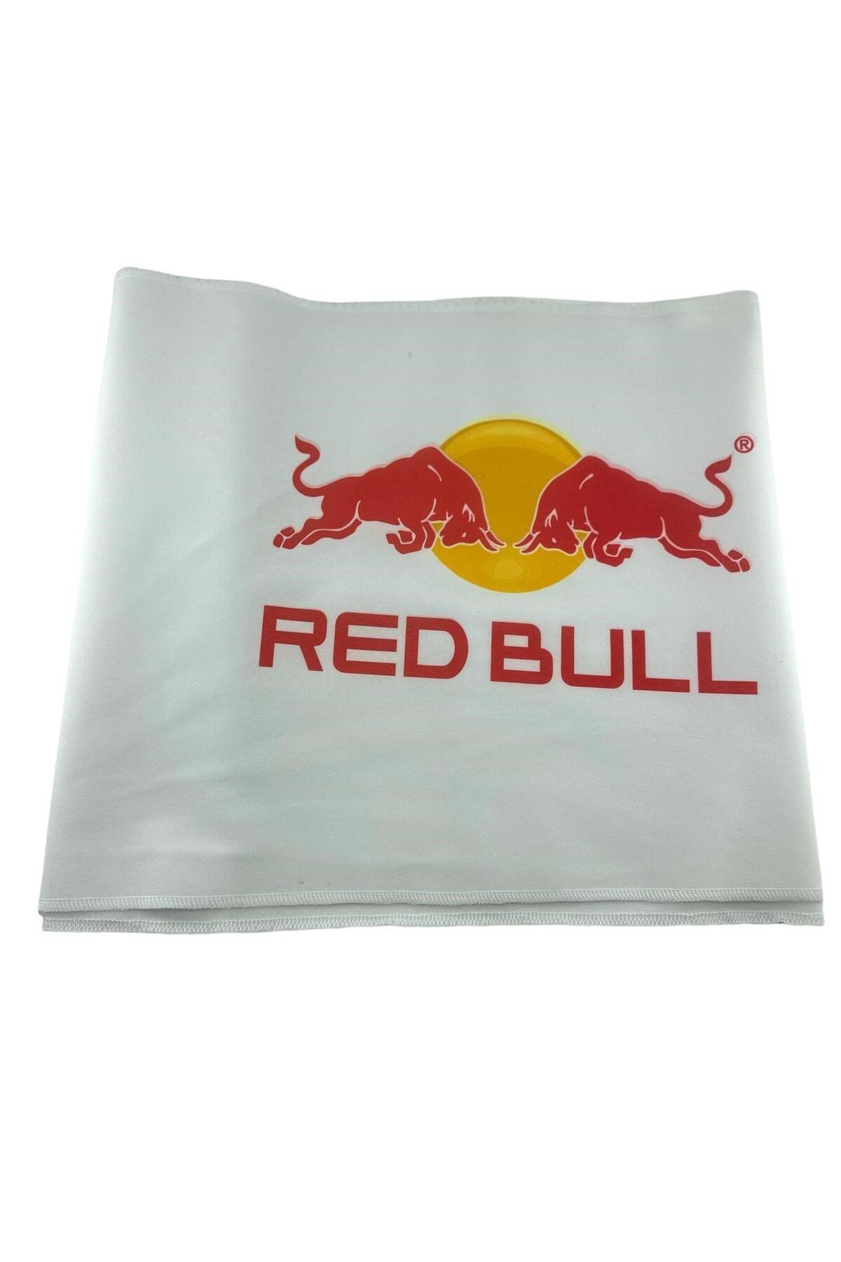 redbull-baskili-oto-gogus-ortusu-torpi-54c5-8.jpg