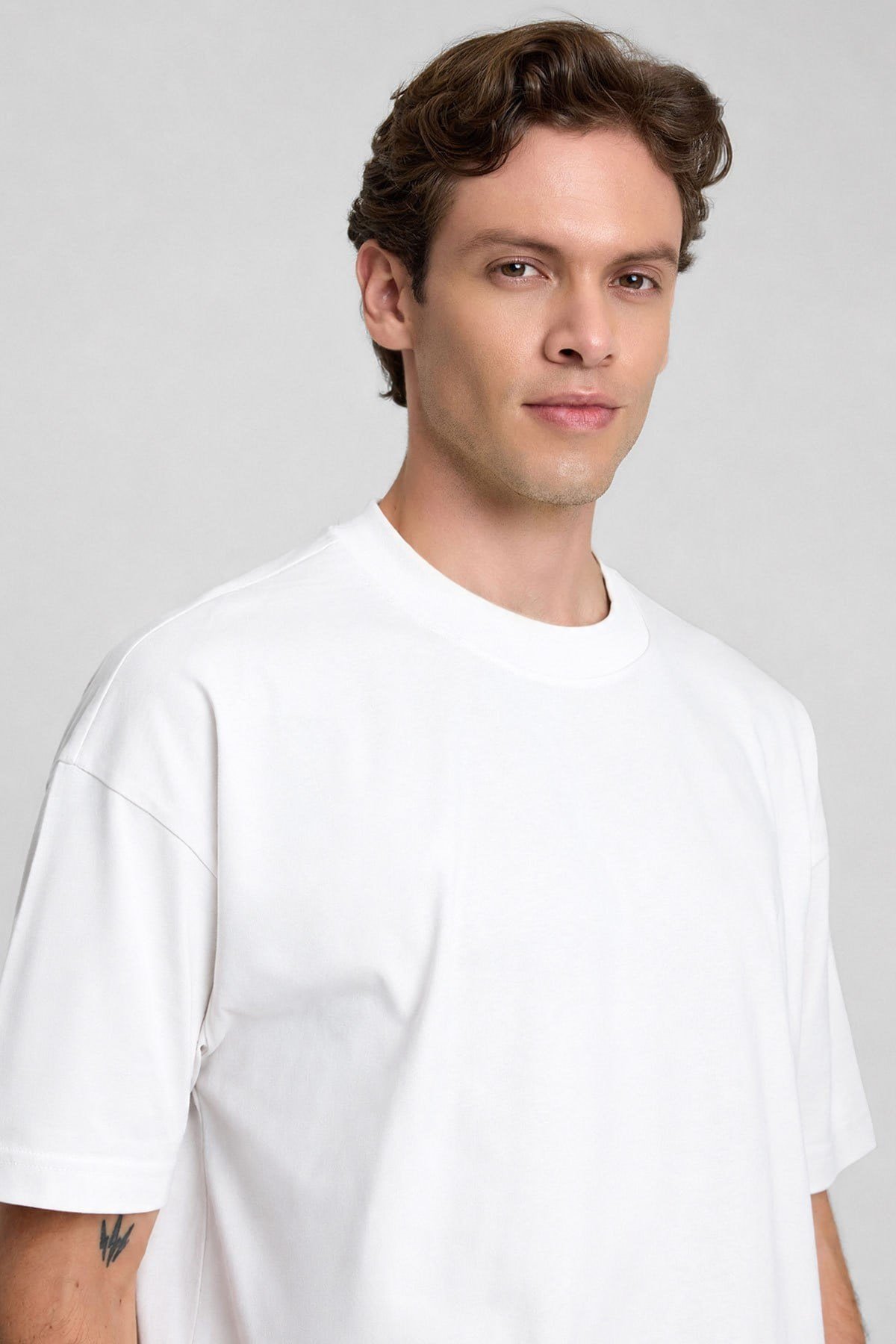 Mısırlı Erkek Oversize T-Shirt Beyaz