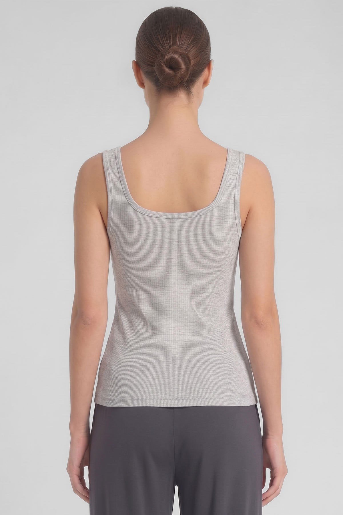 Mısırlı Kadın Kaşkorse Sırt Açık Askılı T-Shirt Gri Melanj