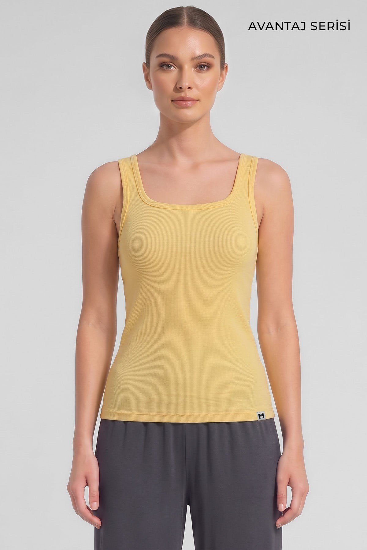 Mısırlı Kadın Kaşkorse Sırtı Kapalı Askılı T-Shirt Sarı