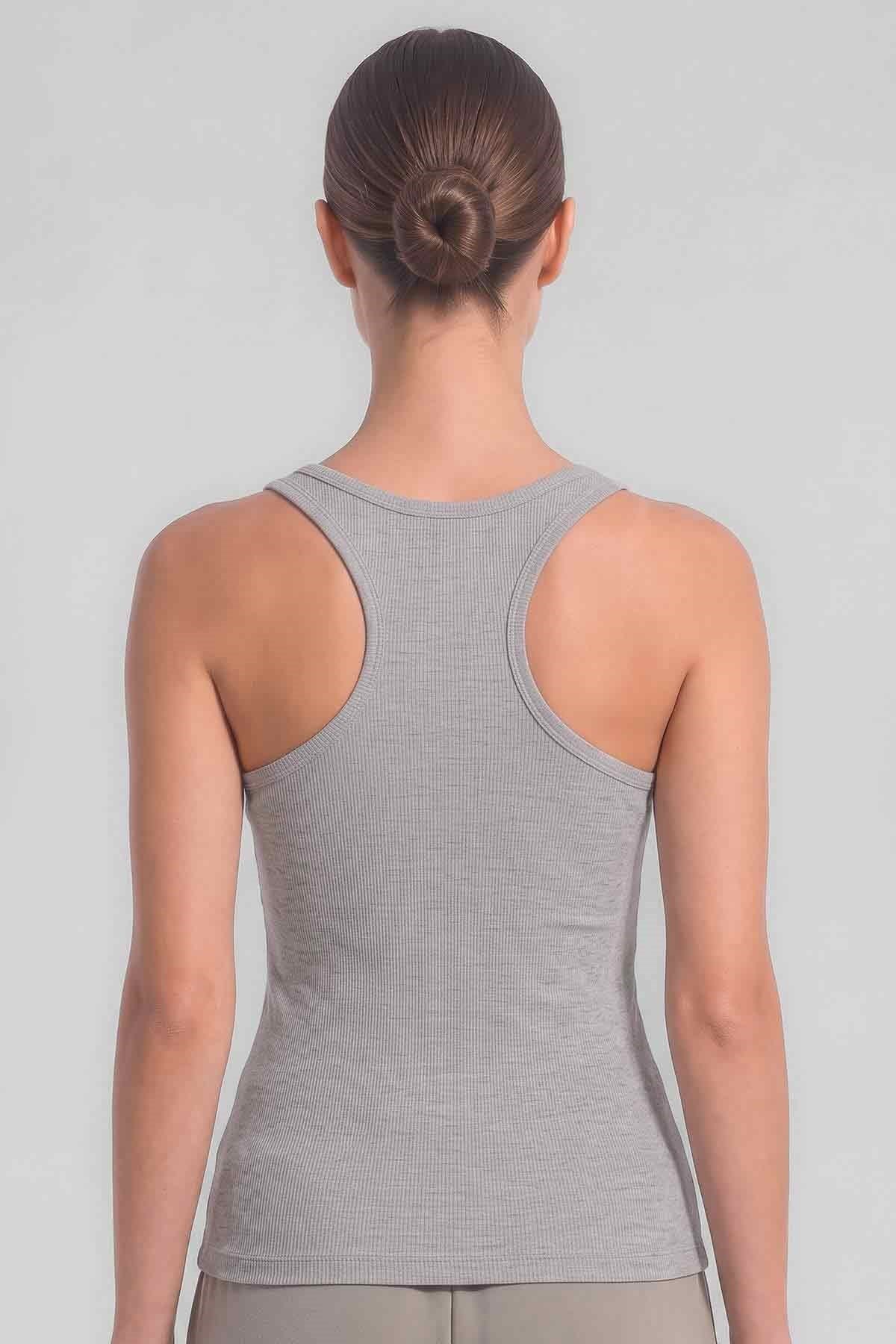 Mısırlı Kadın Kaşkorse Sporcu T-Shirt Gri Melanj