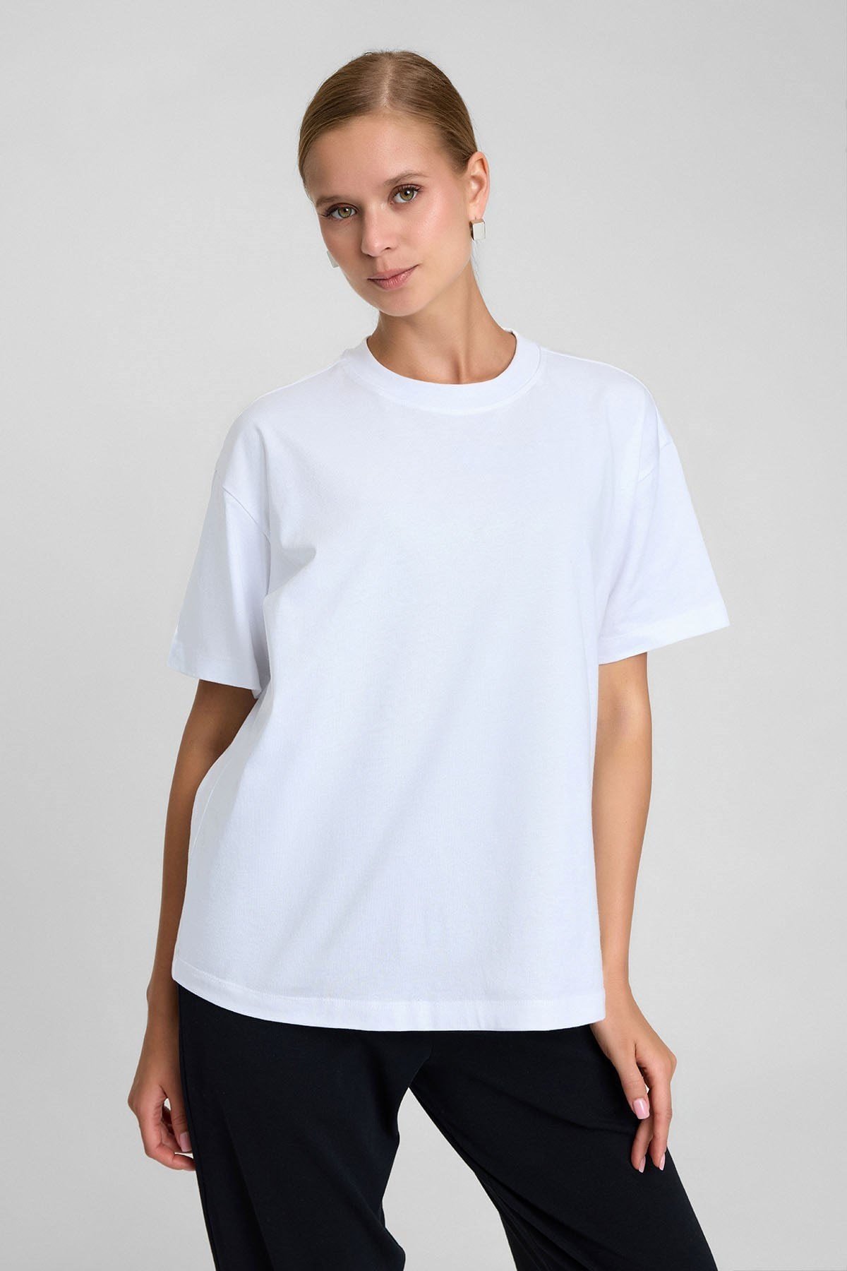 Mısırlı Kadın Oversize T-Shirt Beyaz