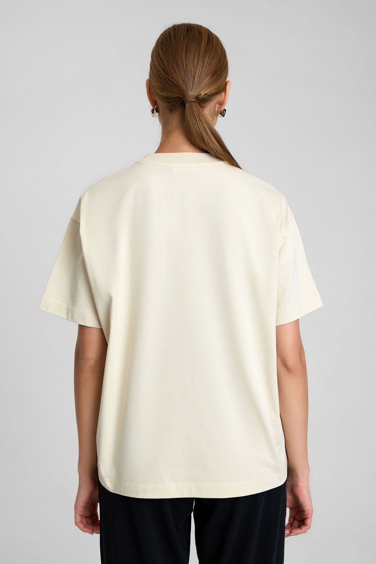Mısırlı Kadın Oversize T-Shirt Ekru
