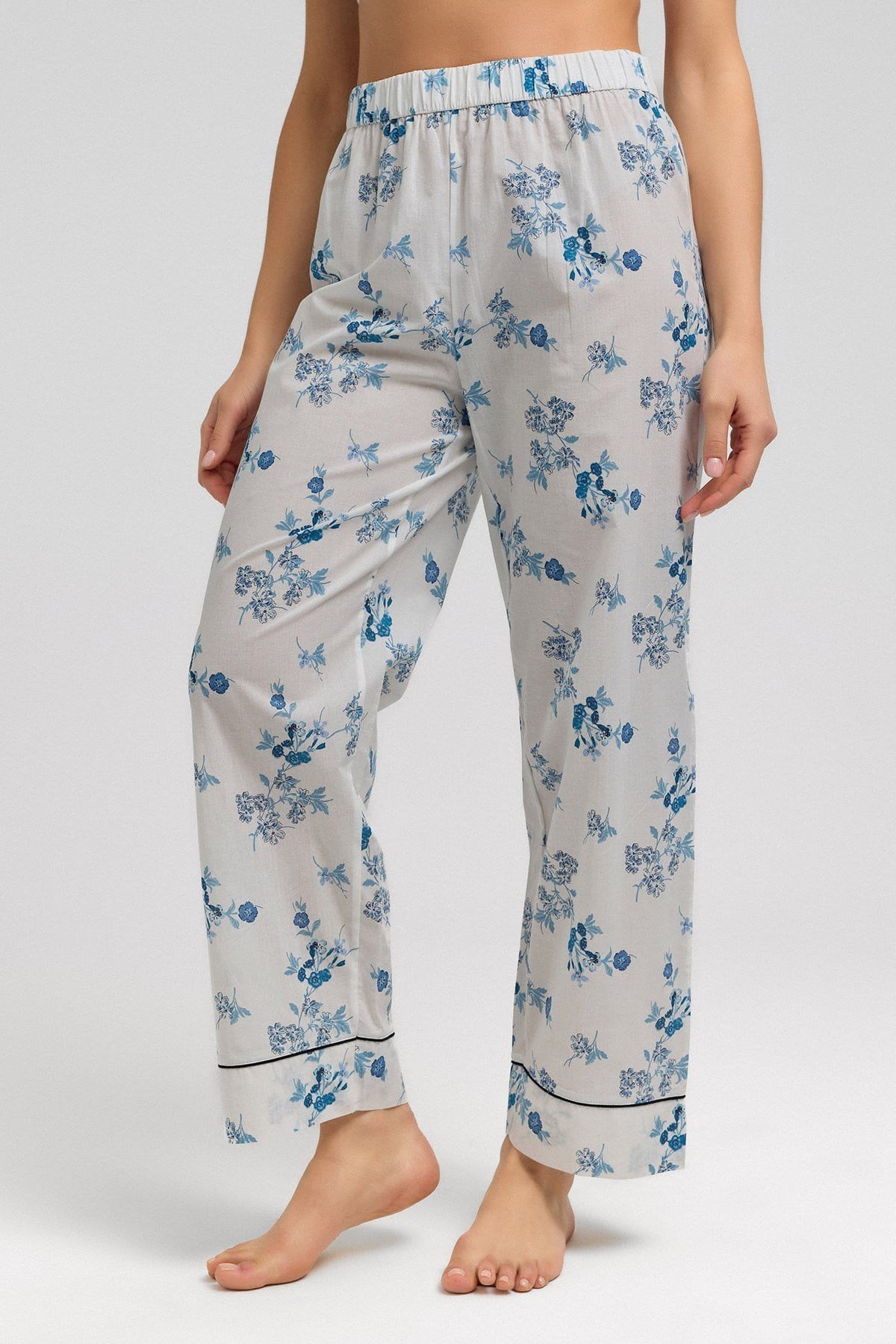 Mısırlı Kadın Pamuk Alt Pijama Beyaz