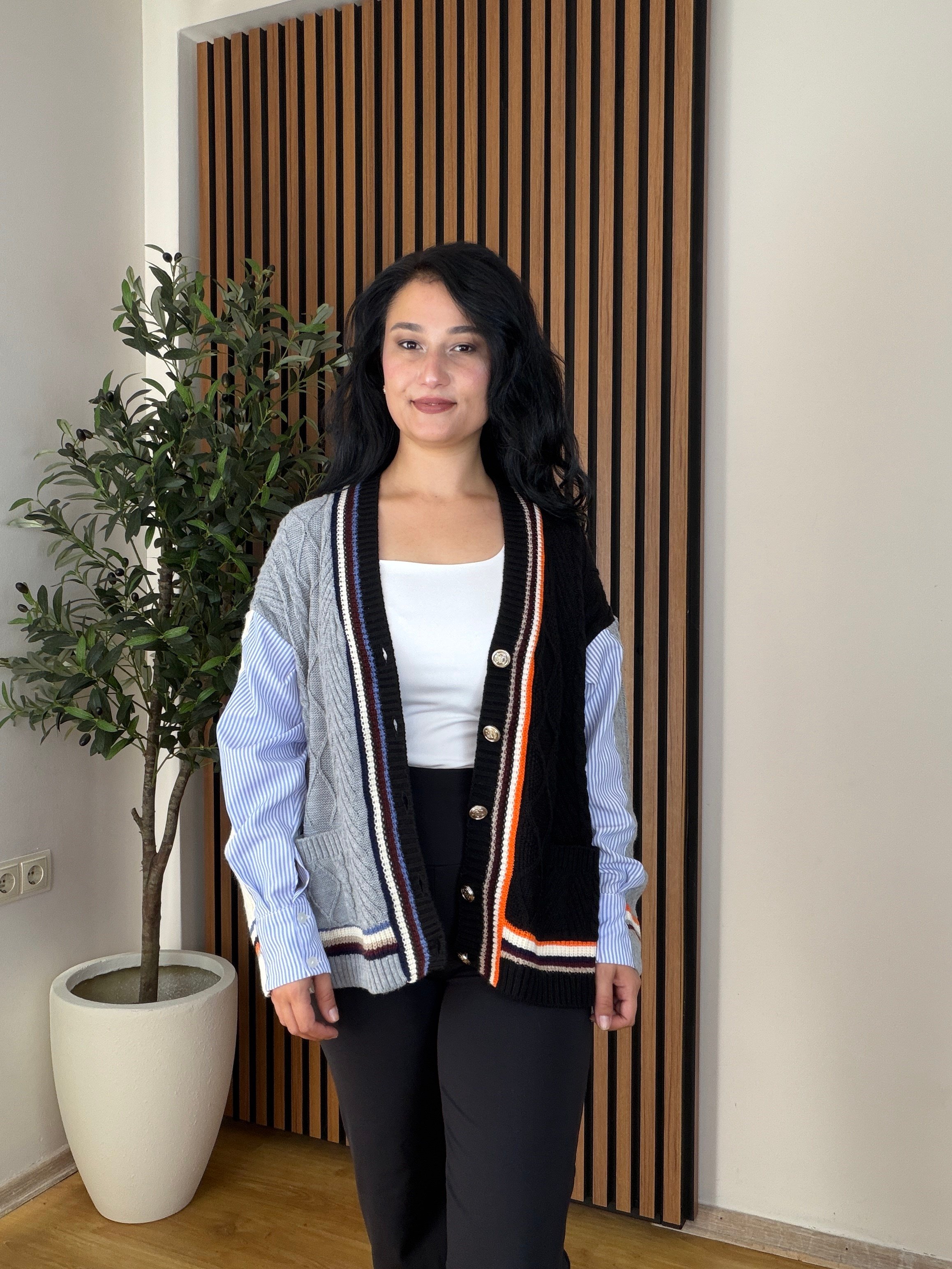 Cep Detaylı Poplin & Triko Mix Tasarım Hırka