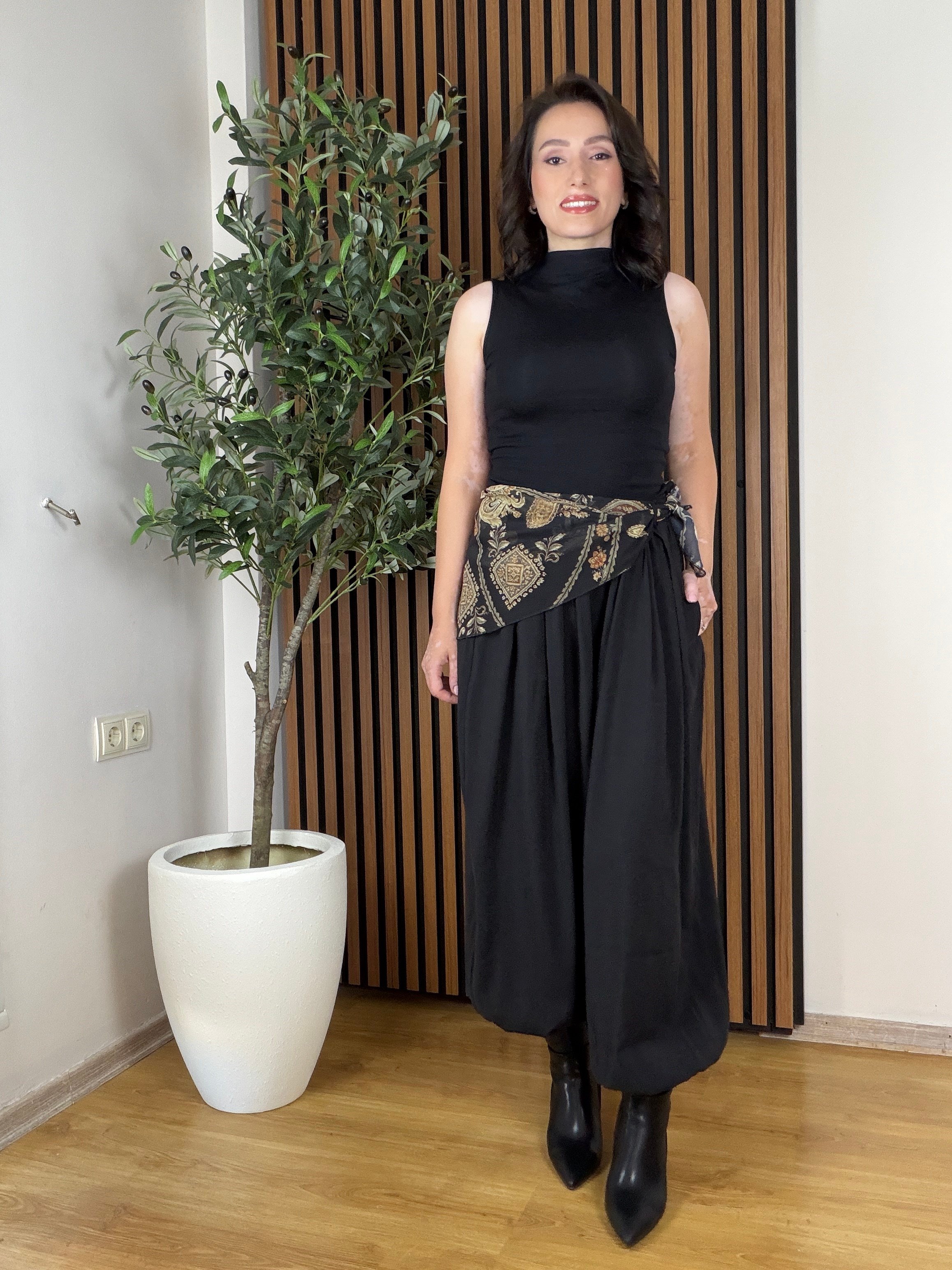Fular Detaylı Poplin Şalvar Pantolon-Siyah