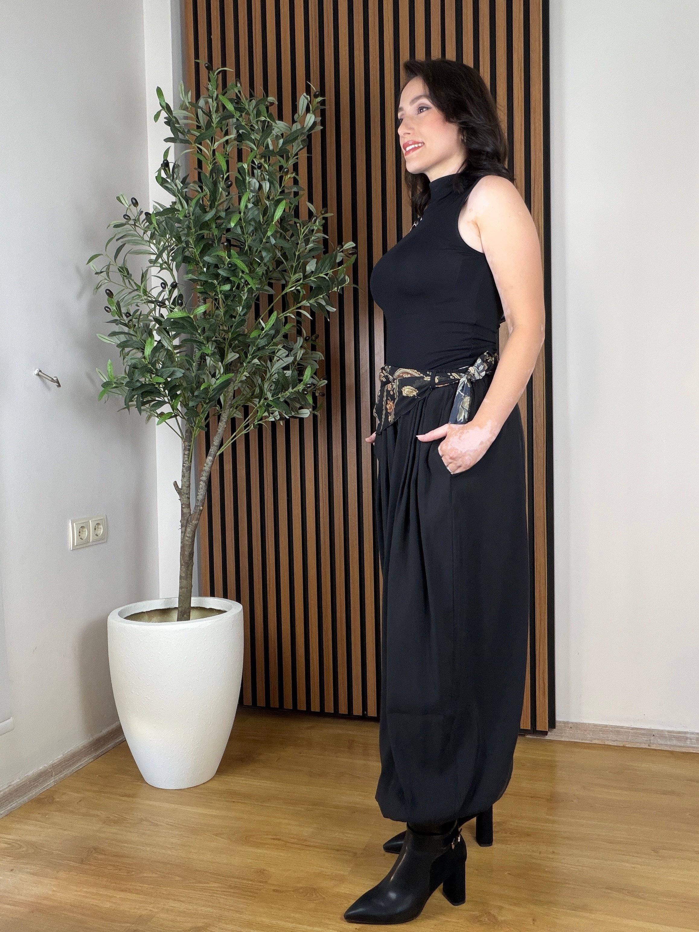 Fular Detaylı Poplin Şalvar Pantolon-Siyah