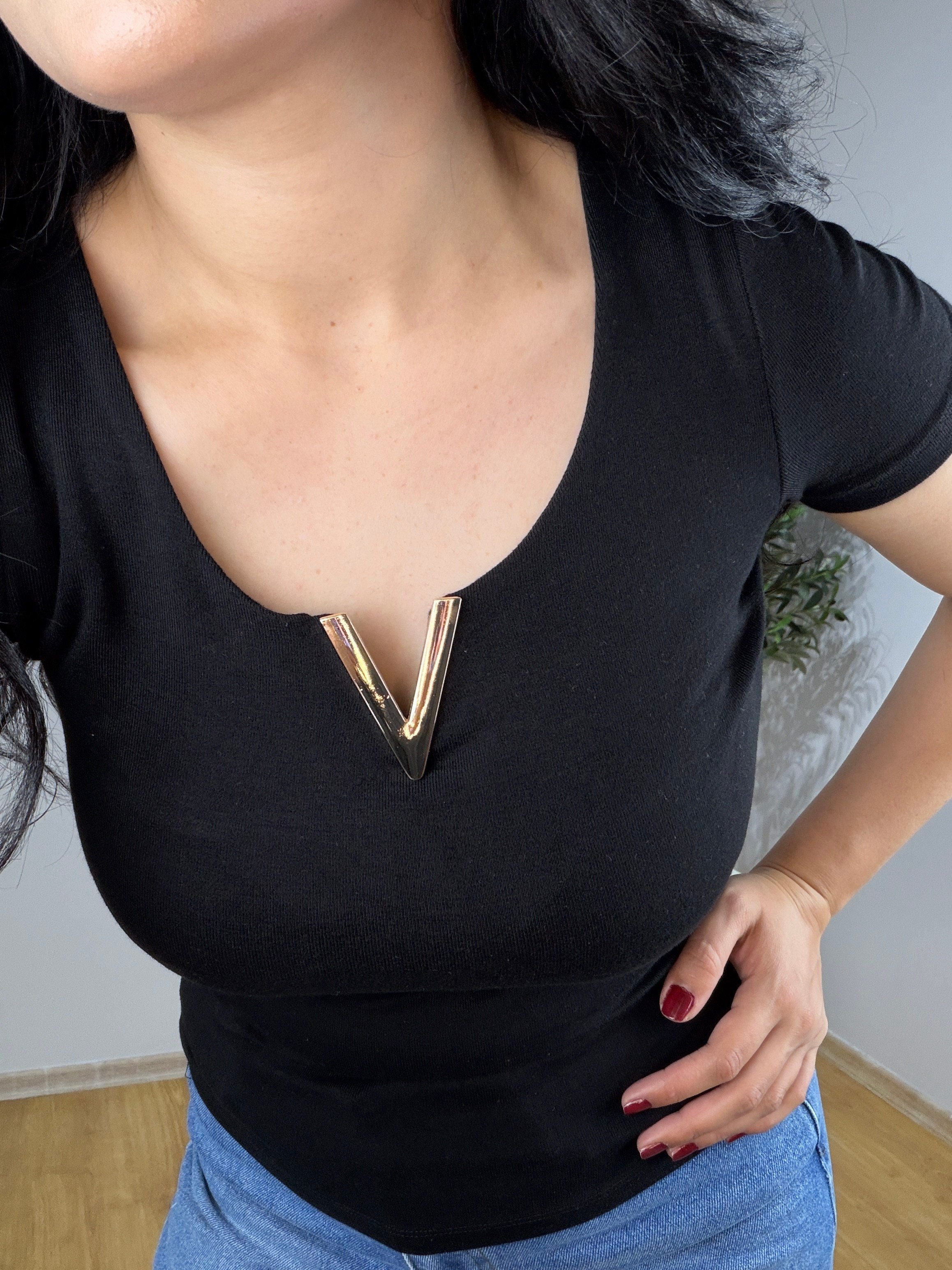 Gold Tokalı Siyah Bluz