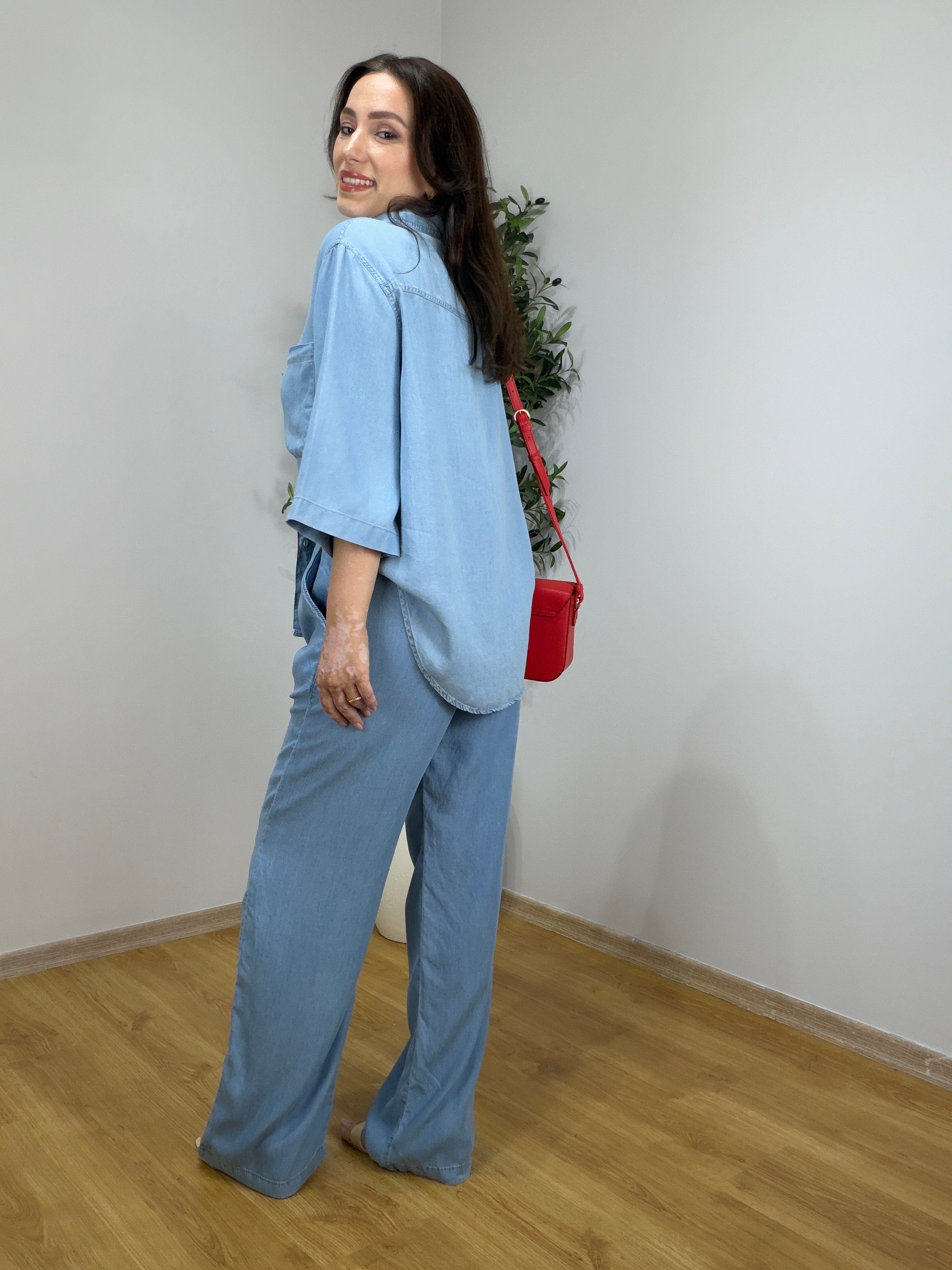 Henna Buz Mavi Yarım Kol Tensel Denim Takım
