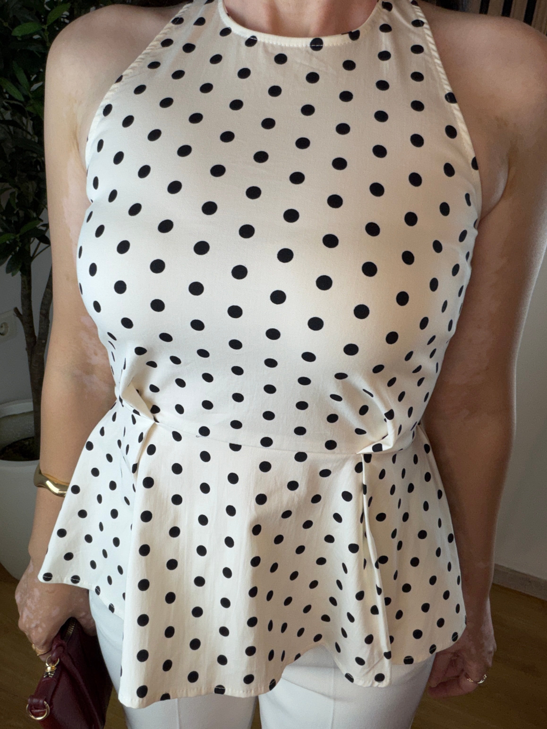 Puantiyeli Sırt Detaylı Poplin Bluz