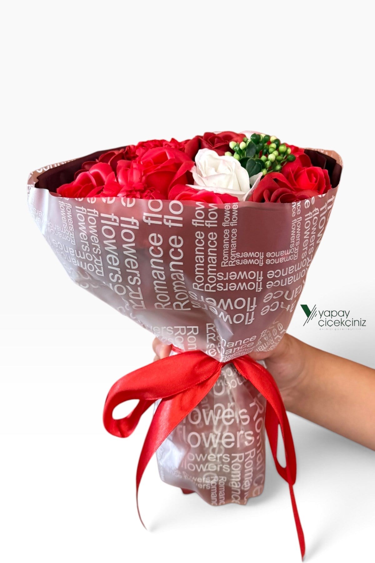 15 Güllü 28 CM Kokulu Lüks Yapay Gül Buketi – Sevgiliye Özel Solmayan Romantik Hediye Çiçek