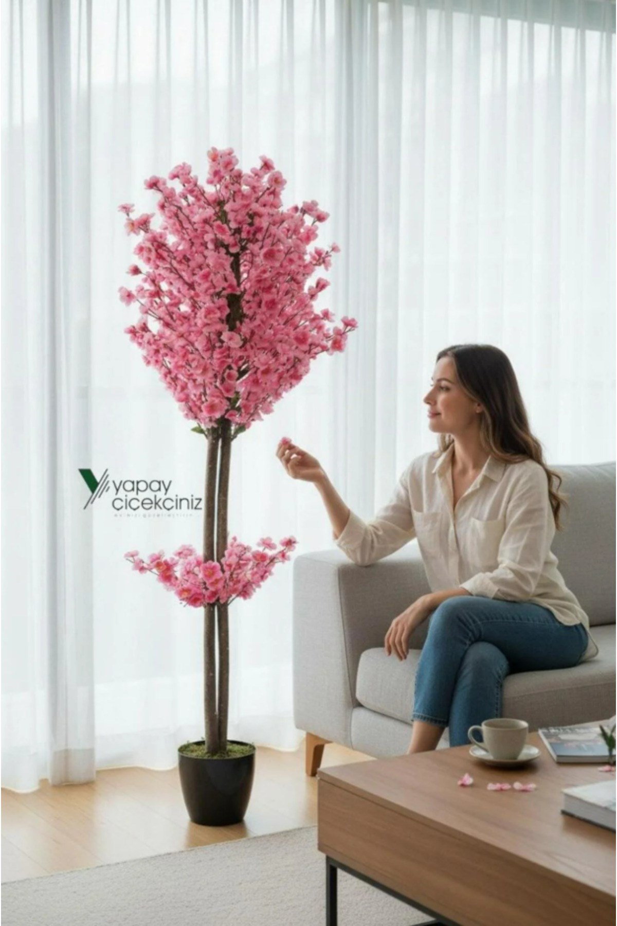 Siyah Saksıda Yoğun Yapraklı 180 Cm Yapay Bahardalı Ağacı Pembe