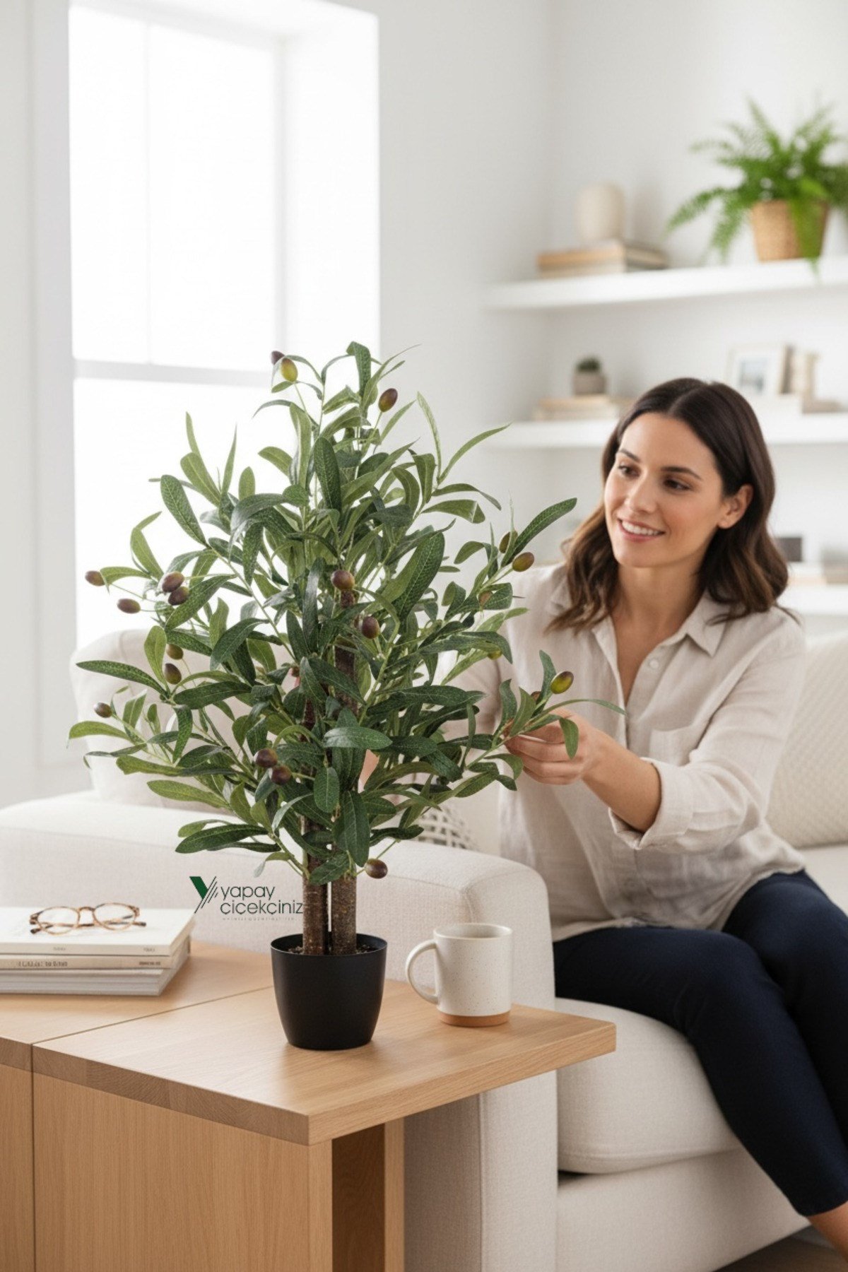Taş Detaylı Siyah Saksıda 60 cm Yapay Zeytin Ağacı