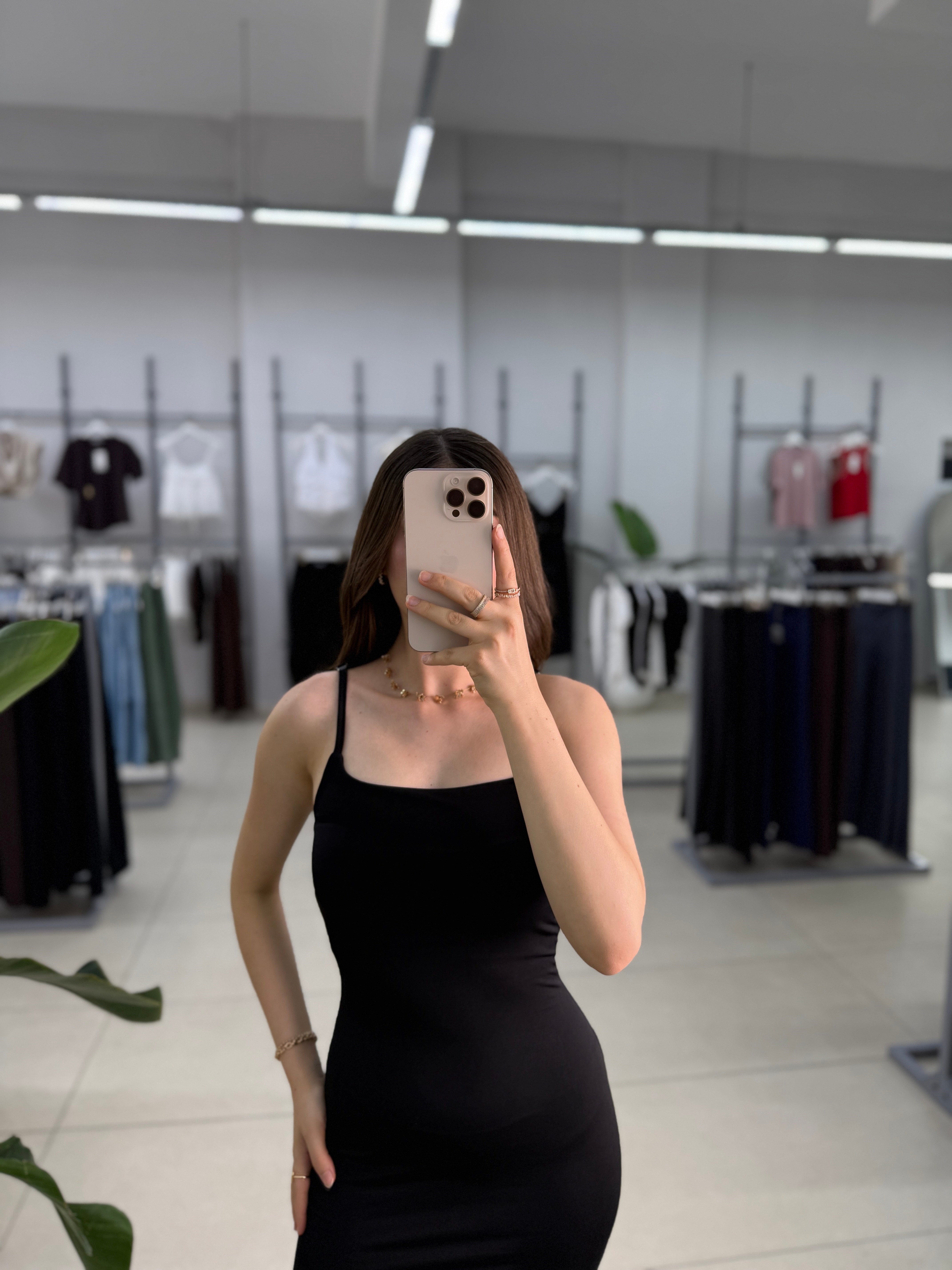 İp Askılı Elbise 