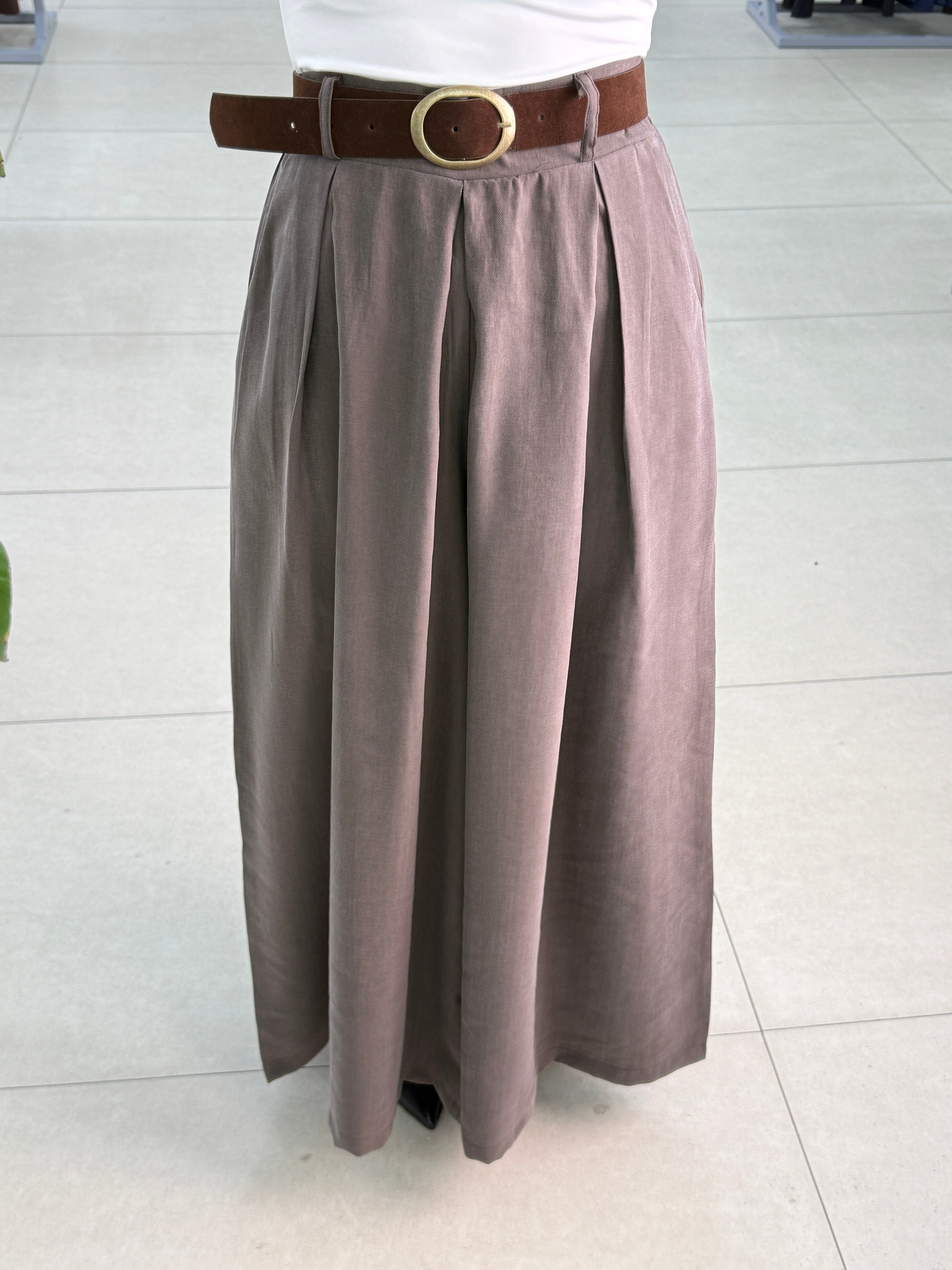 Kemerli Etek Pantolon 