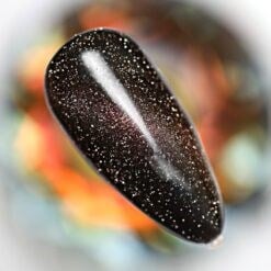 momo-crystal-cat-eye-seri-kalici-oje-1-1-cfbf.jpg