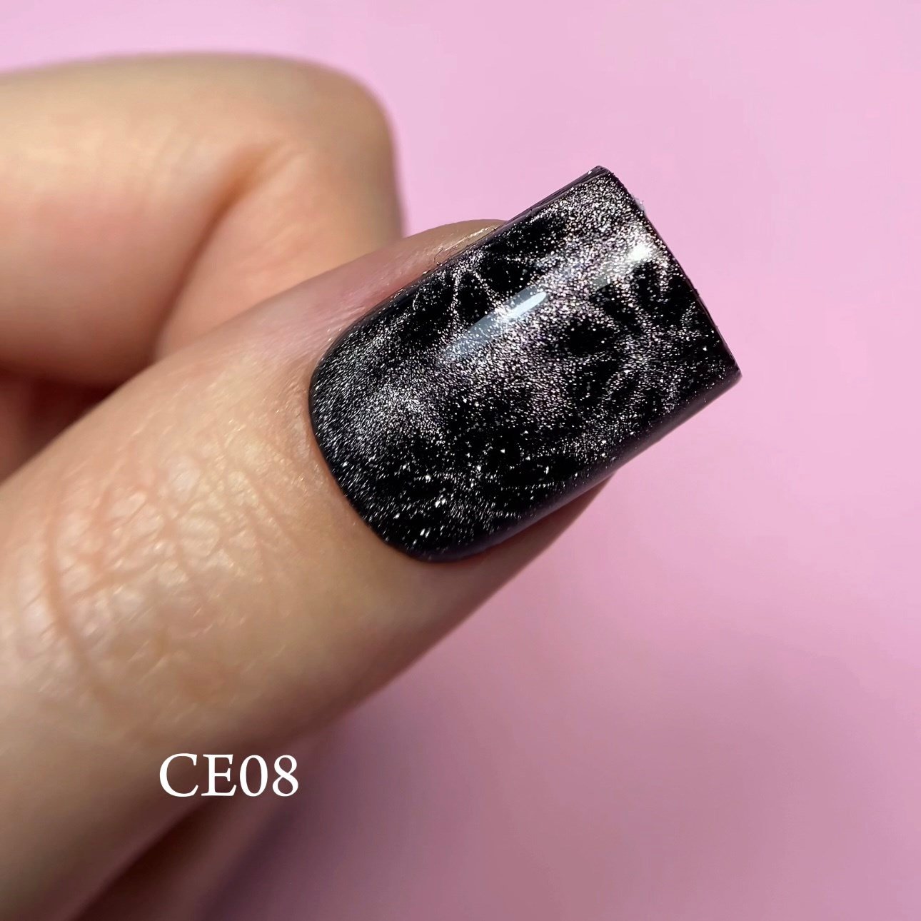 momo-crystal-cat-eye-seri-kalici-oje-1-607ae5.jpg