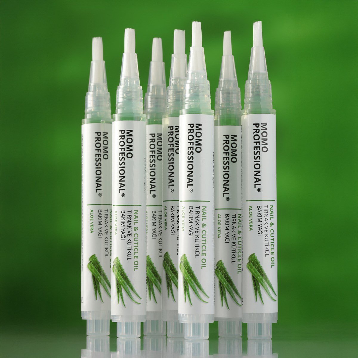 momo-cuticle-oil-3-2aba.jpg