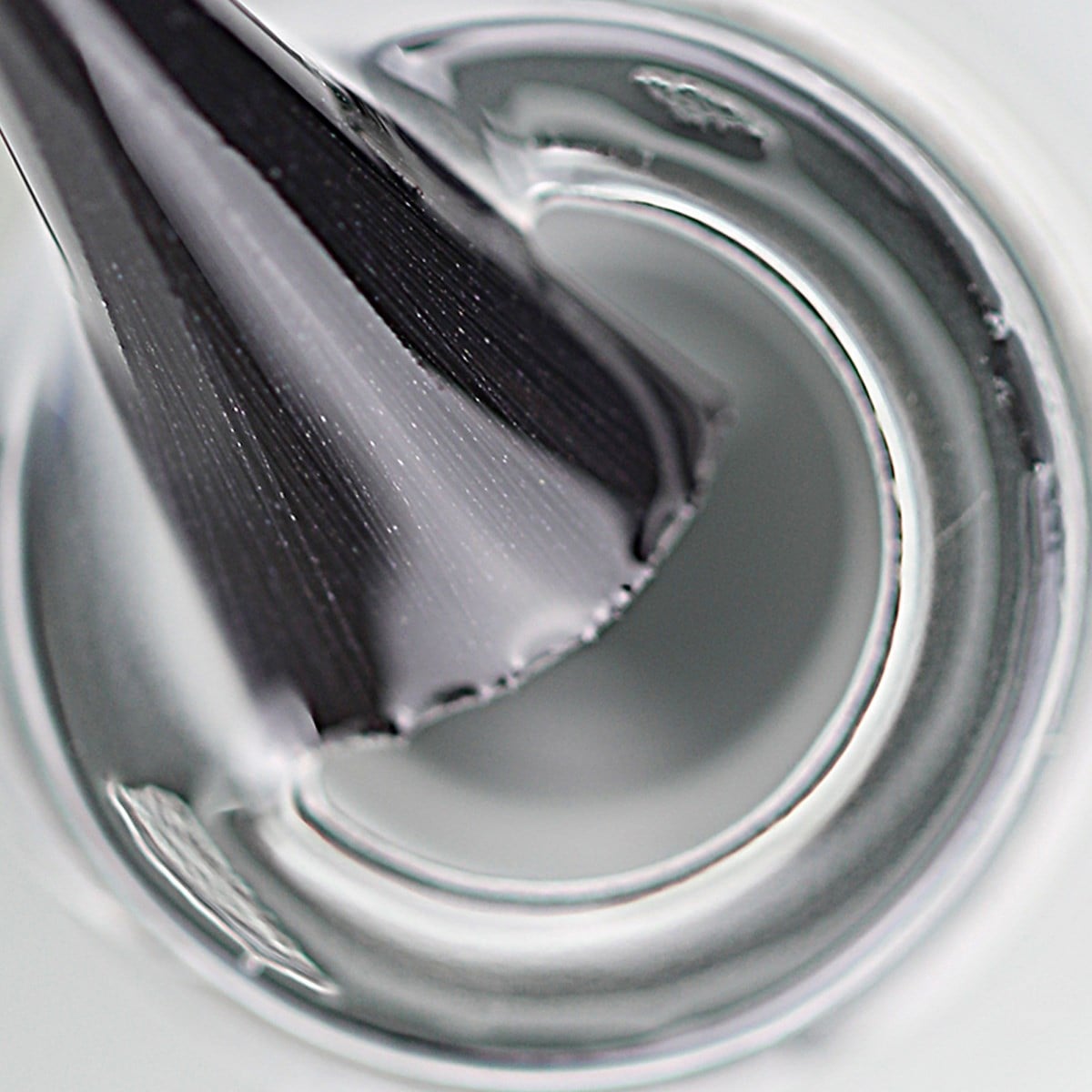 momo-matte-top-coat-10-ml-dc-405.jpg