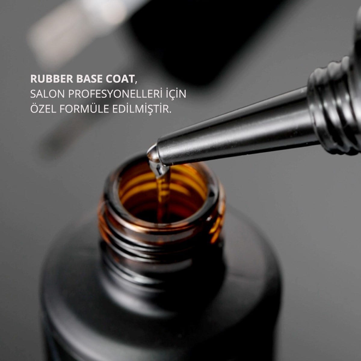 momo-rubber-base-coat-079213.jpg