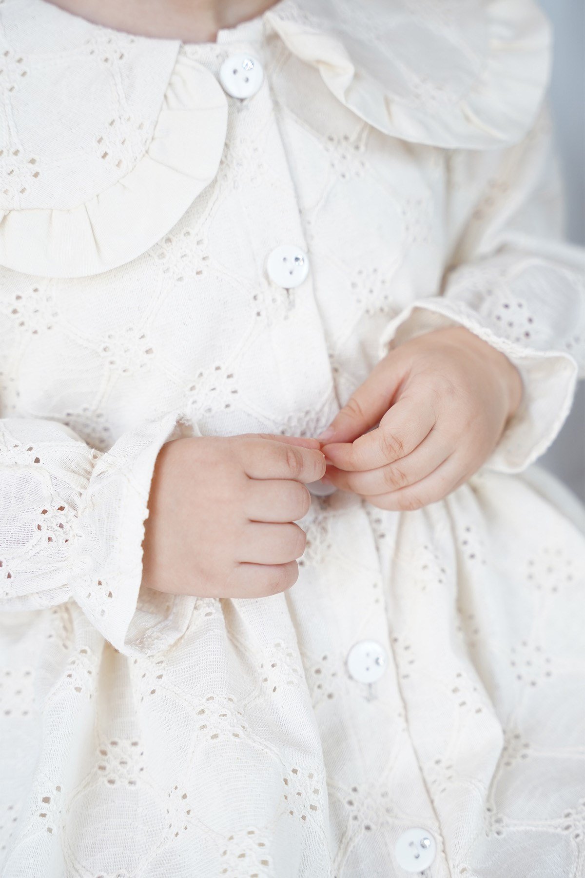 Kız Çocuk Elbise Bebe Yaka Uzun Kollu Düğmeli Özel Gün Doğum Günü Parti Pamuklu Kız Bebek Elbise