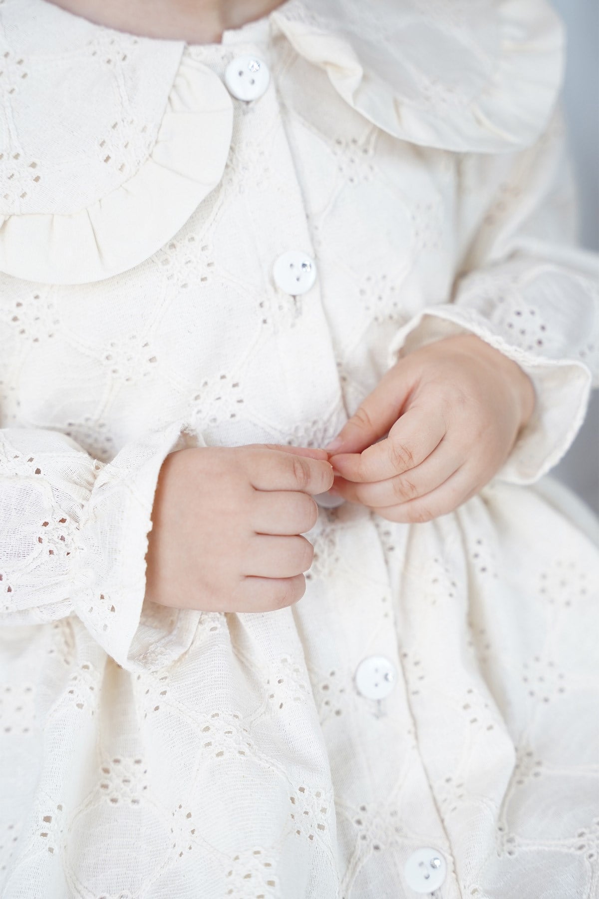 Kız Çocuk Elbise Bebe Yaka Uzun Kollu Düğmeli Özel Gün Doğum Günü Parti Pamuklu Kız Bebek Elbise