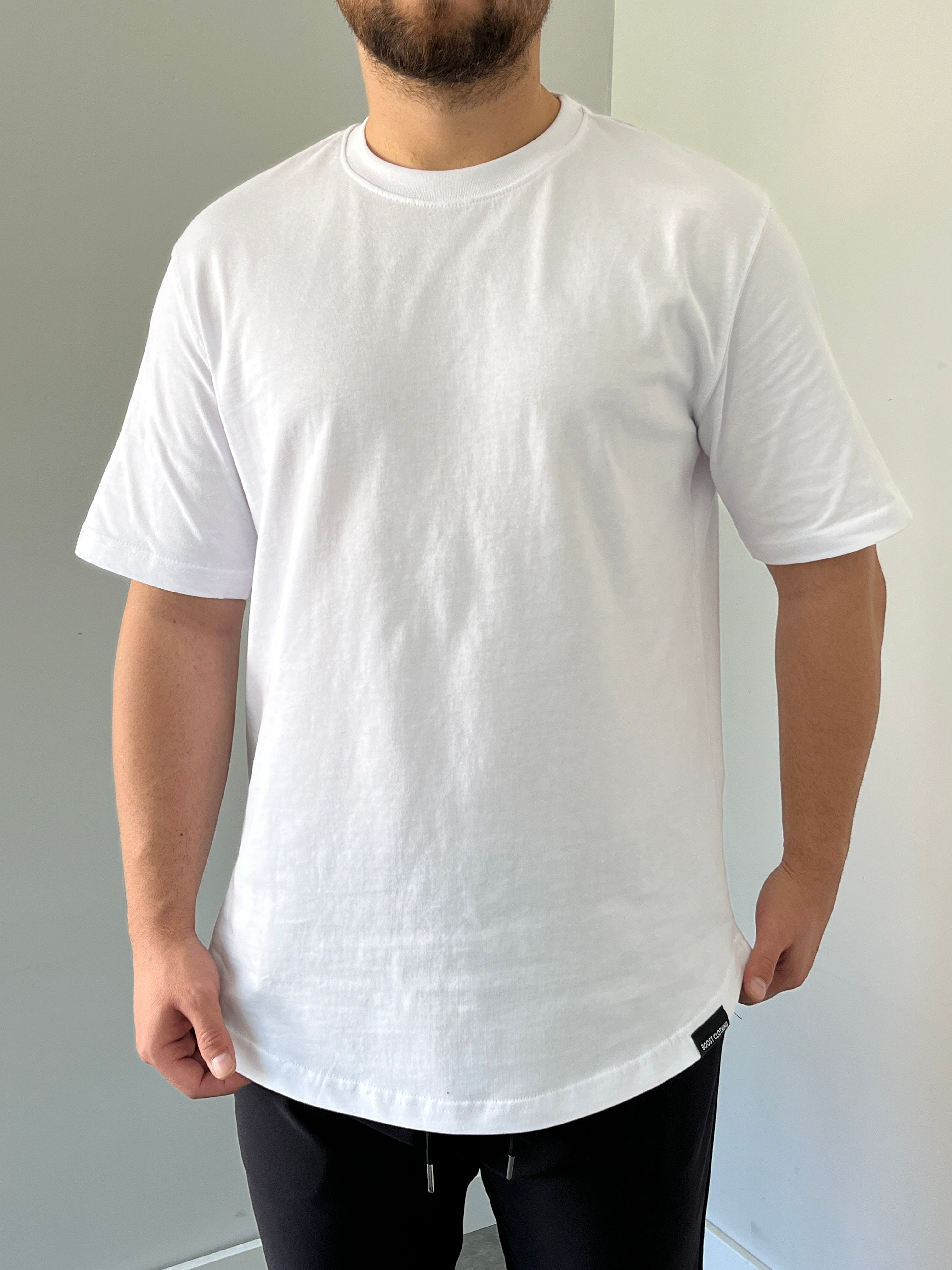 Oval Kesim Basic Beyaz Tişört