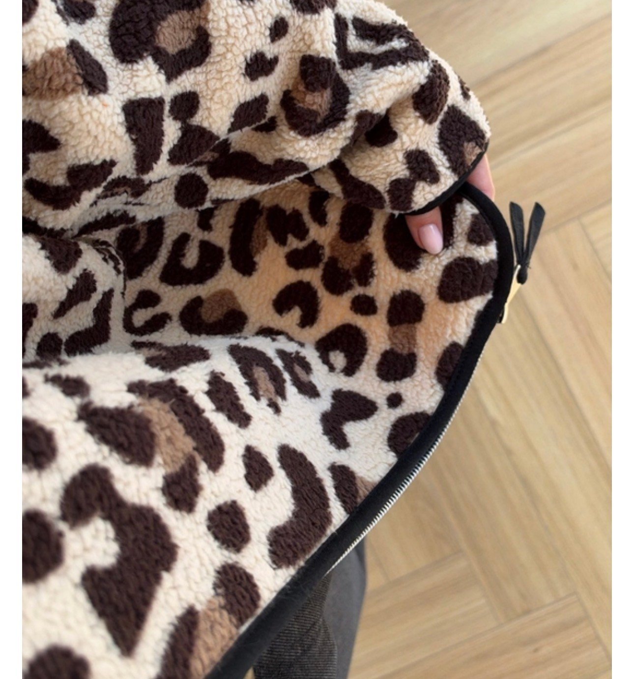 Açık Leopar Desen Polar Hırka
