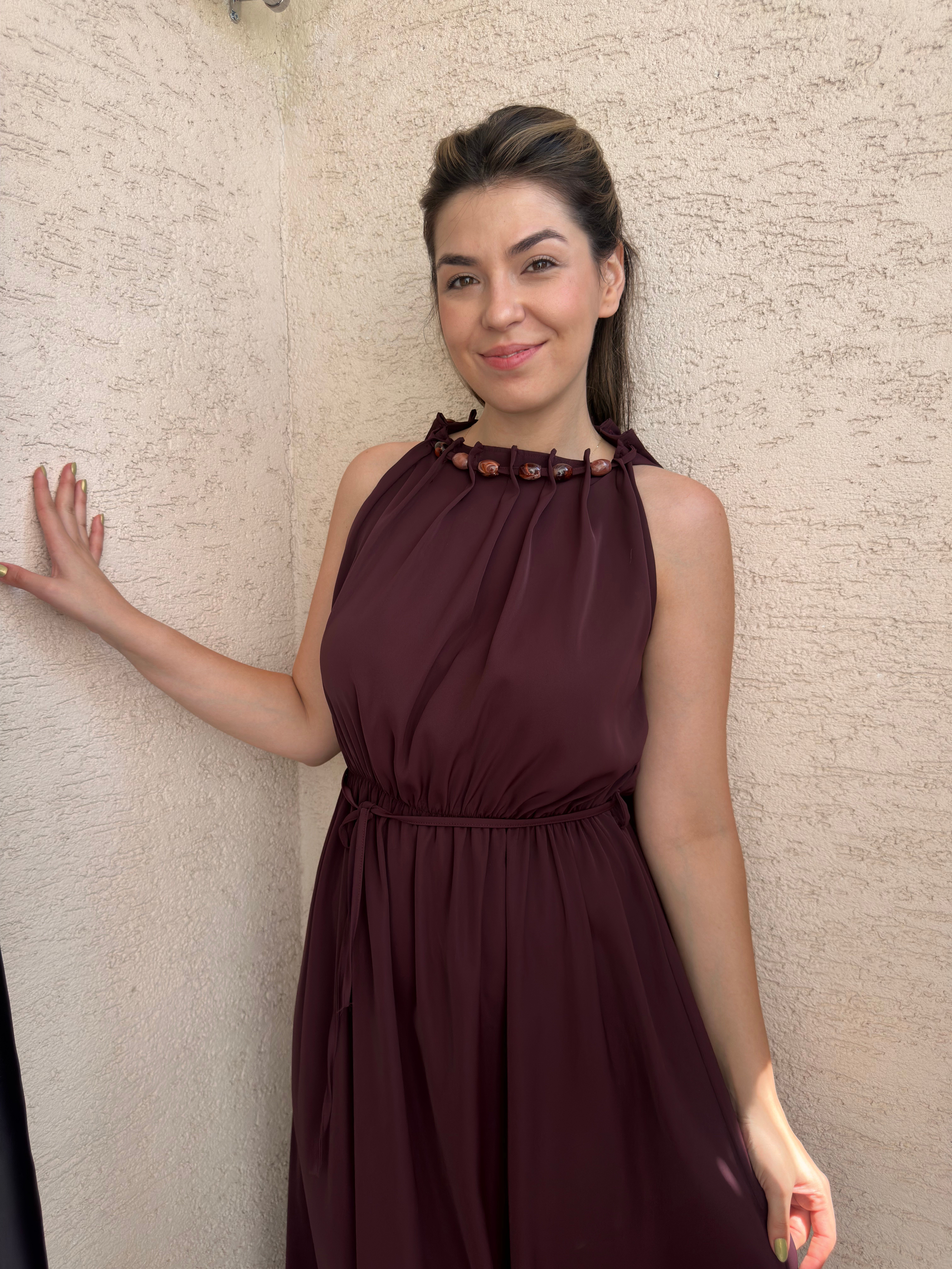 Boncuk Detaylı Bordo Halter Elbise 