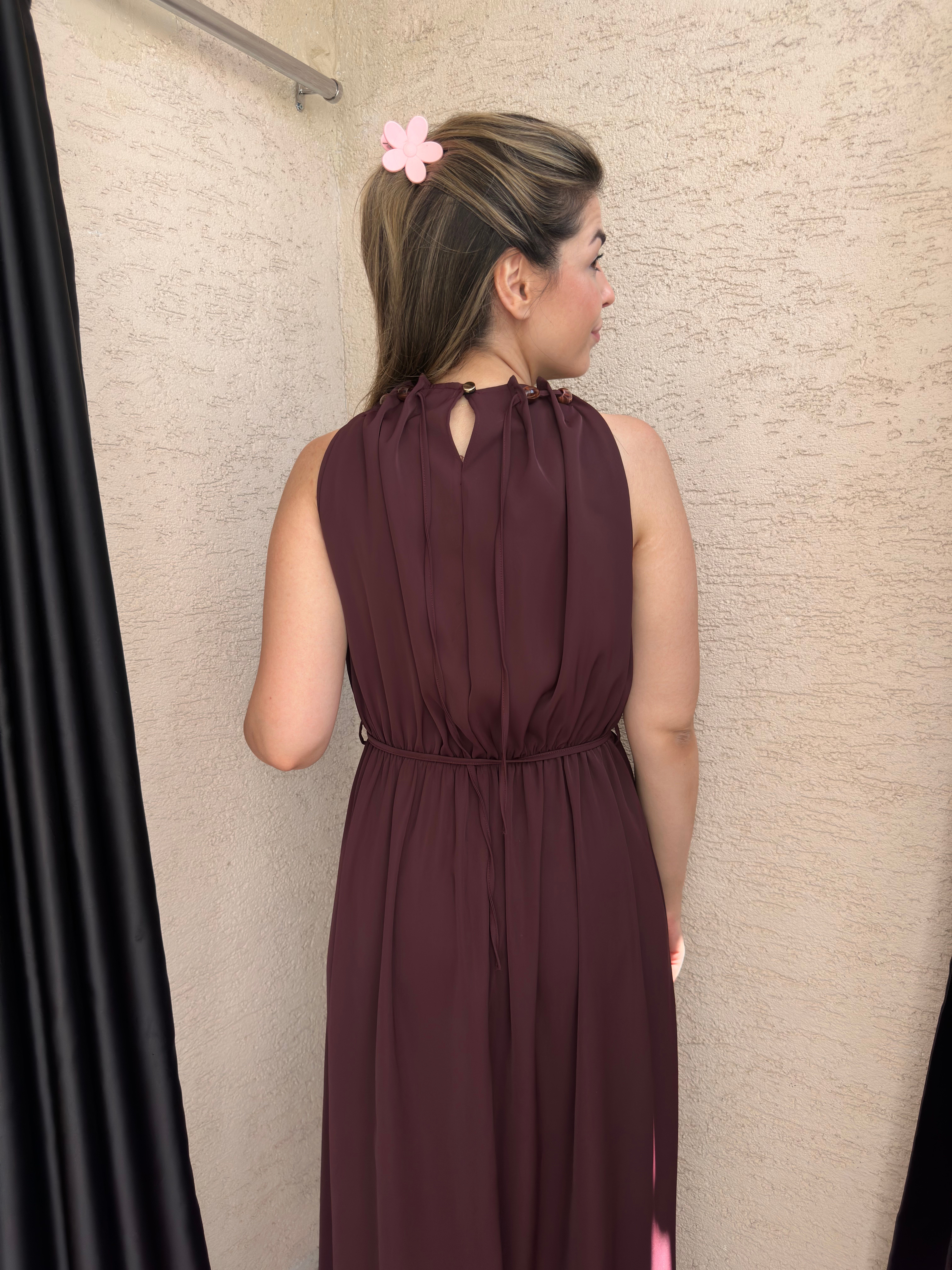 Boncuk Detaylı Bordo Halter Elbise 