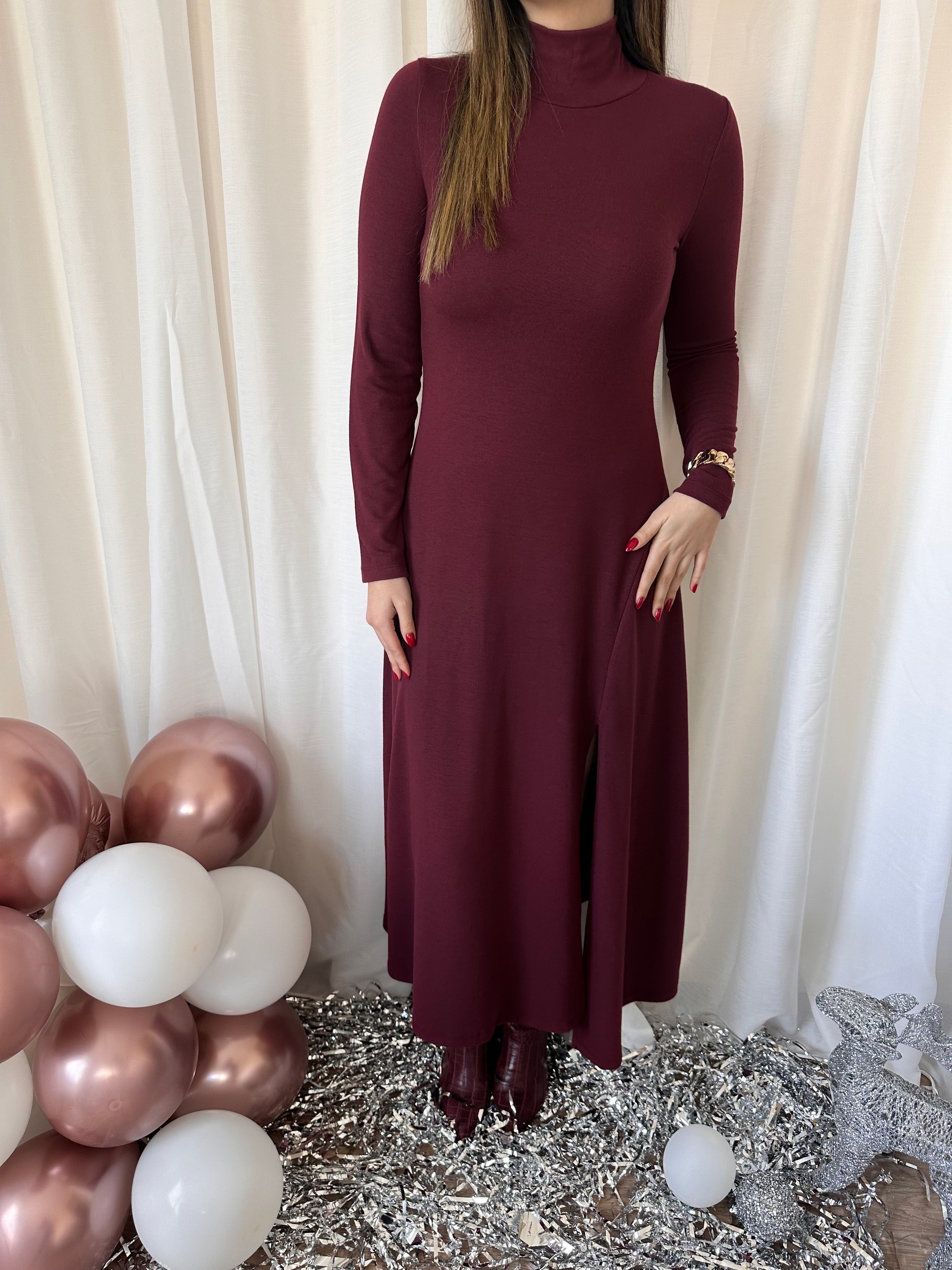 Bordo Çilek Yırtmaçlı Elbise