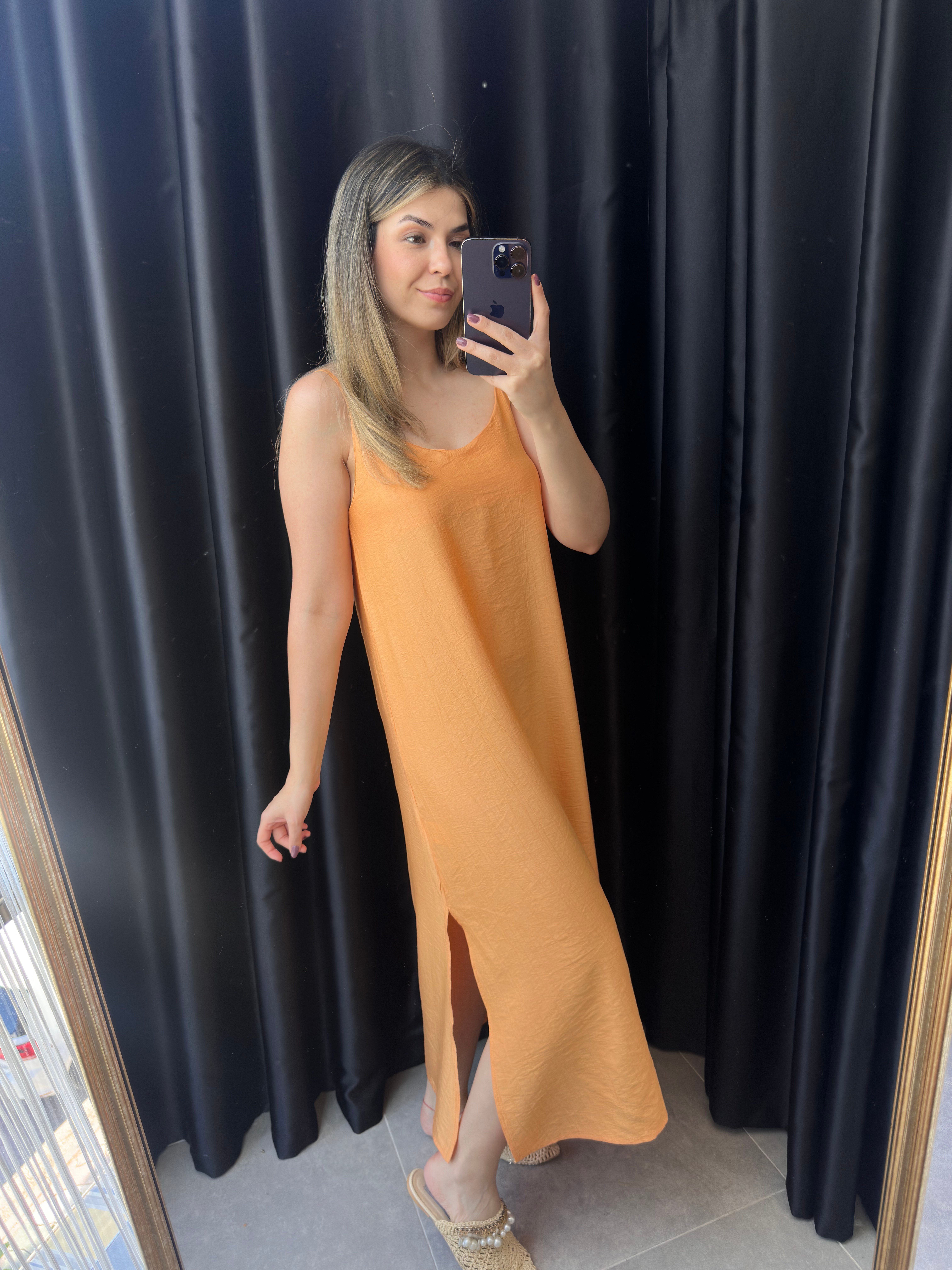 İp Askılı Turuncu Salaş Model