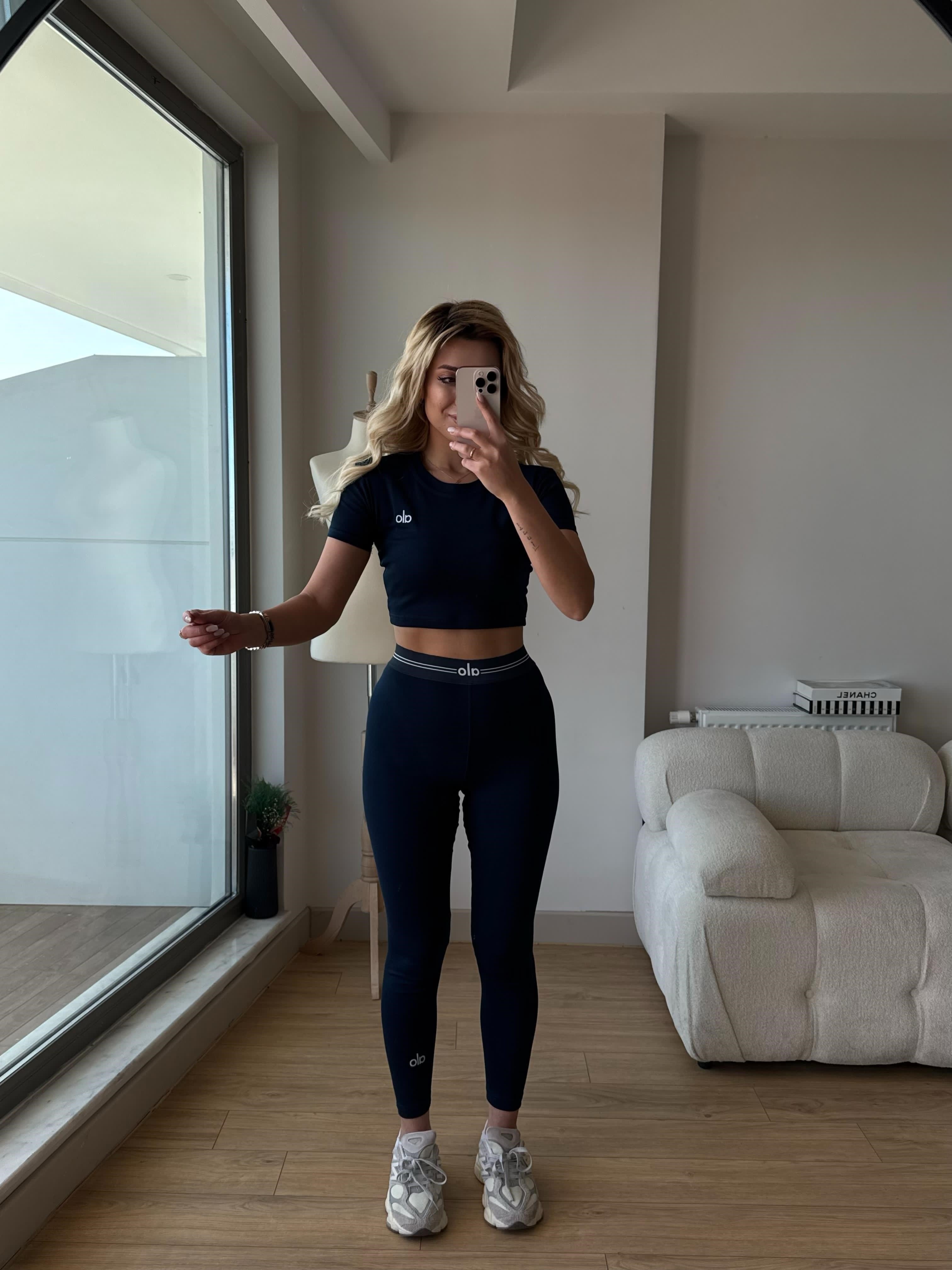 Alo crop takım lacivert