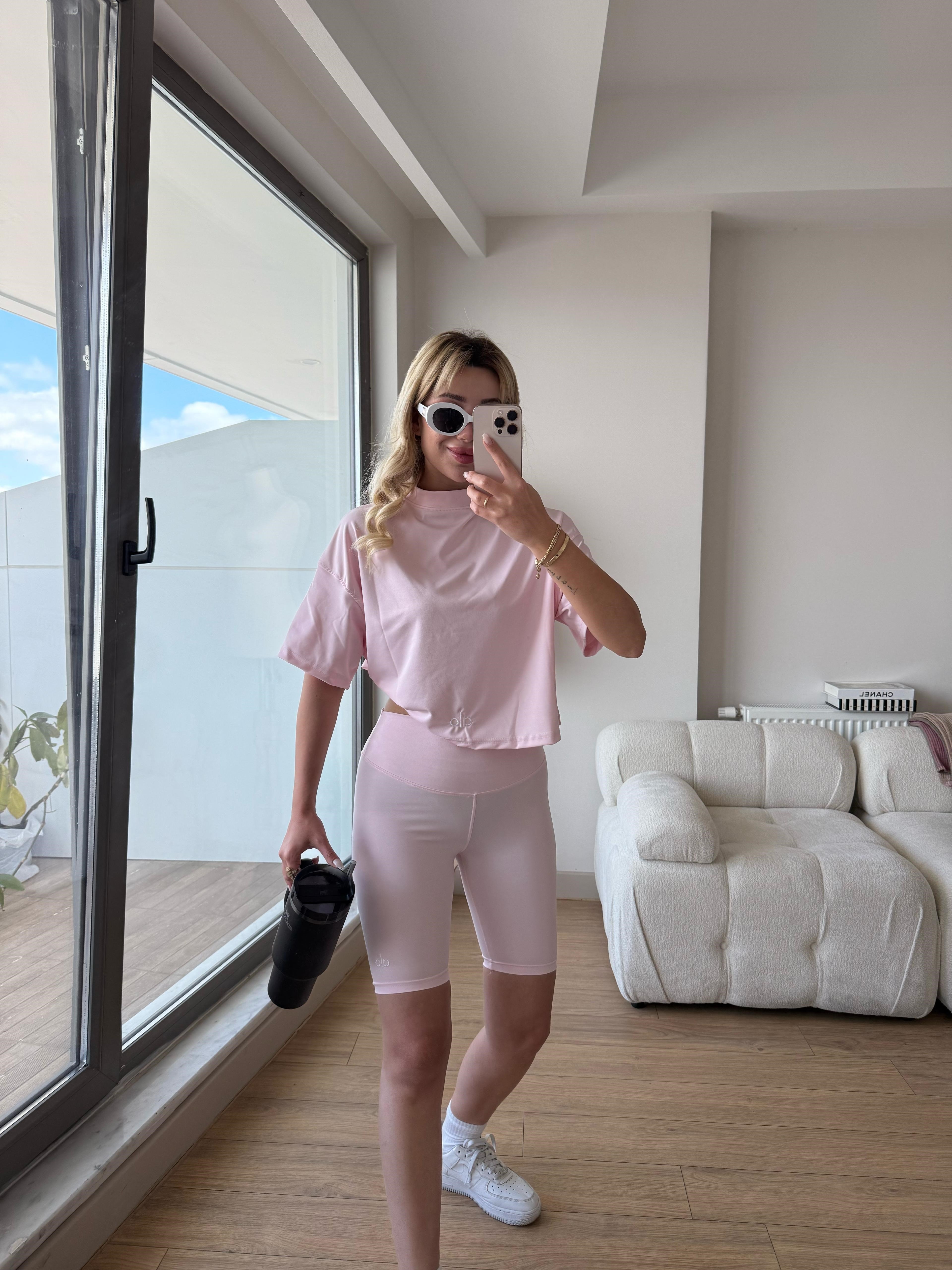 Alo spor takım pembe