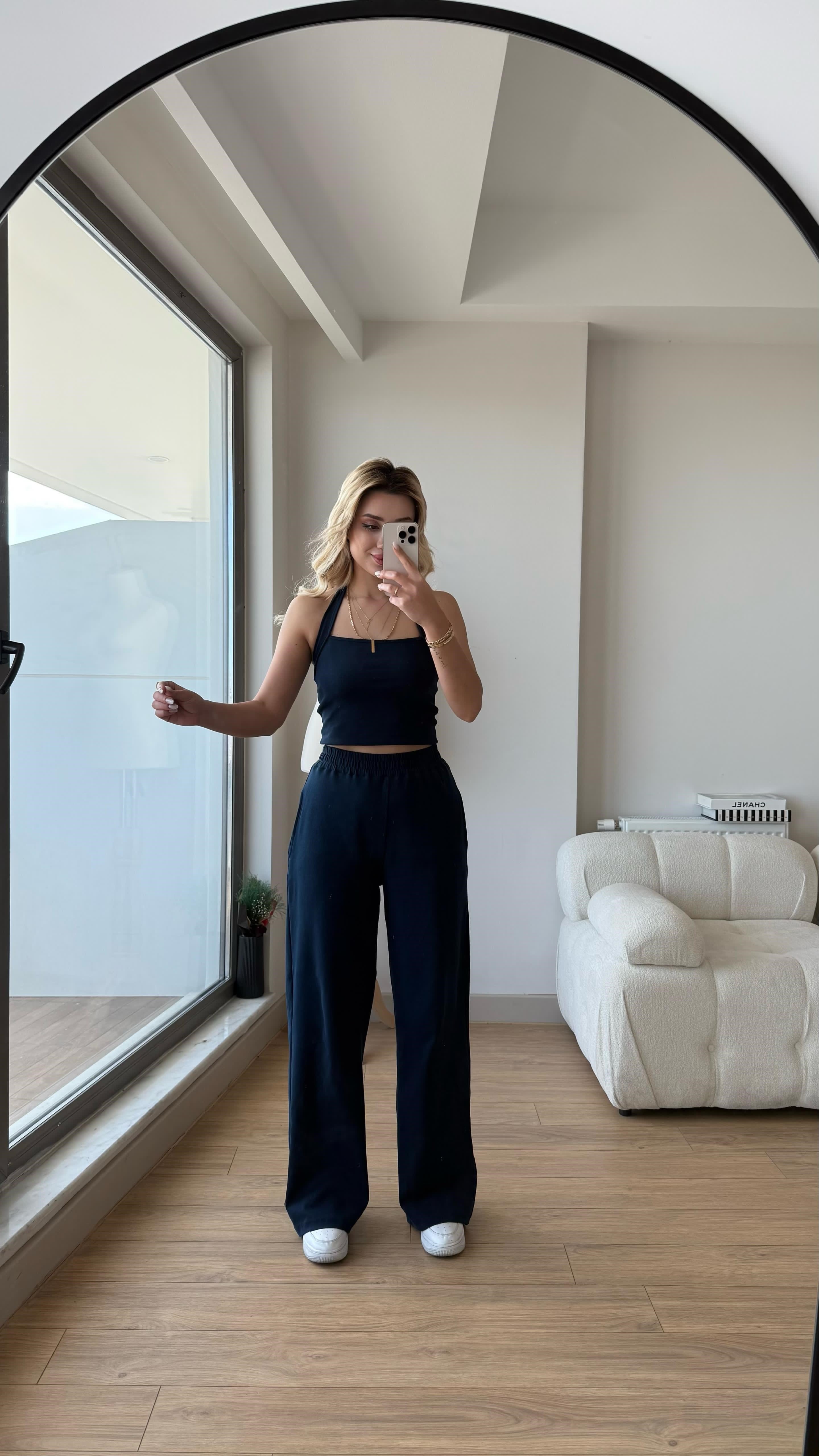 Boyun askılı takım lacivert